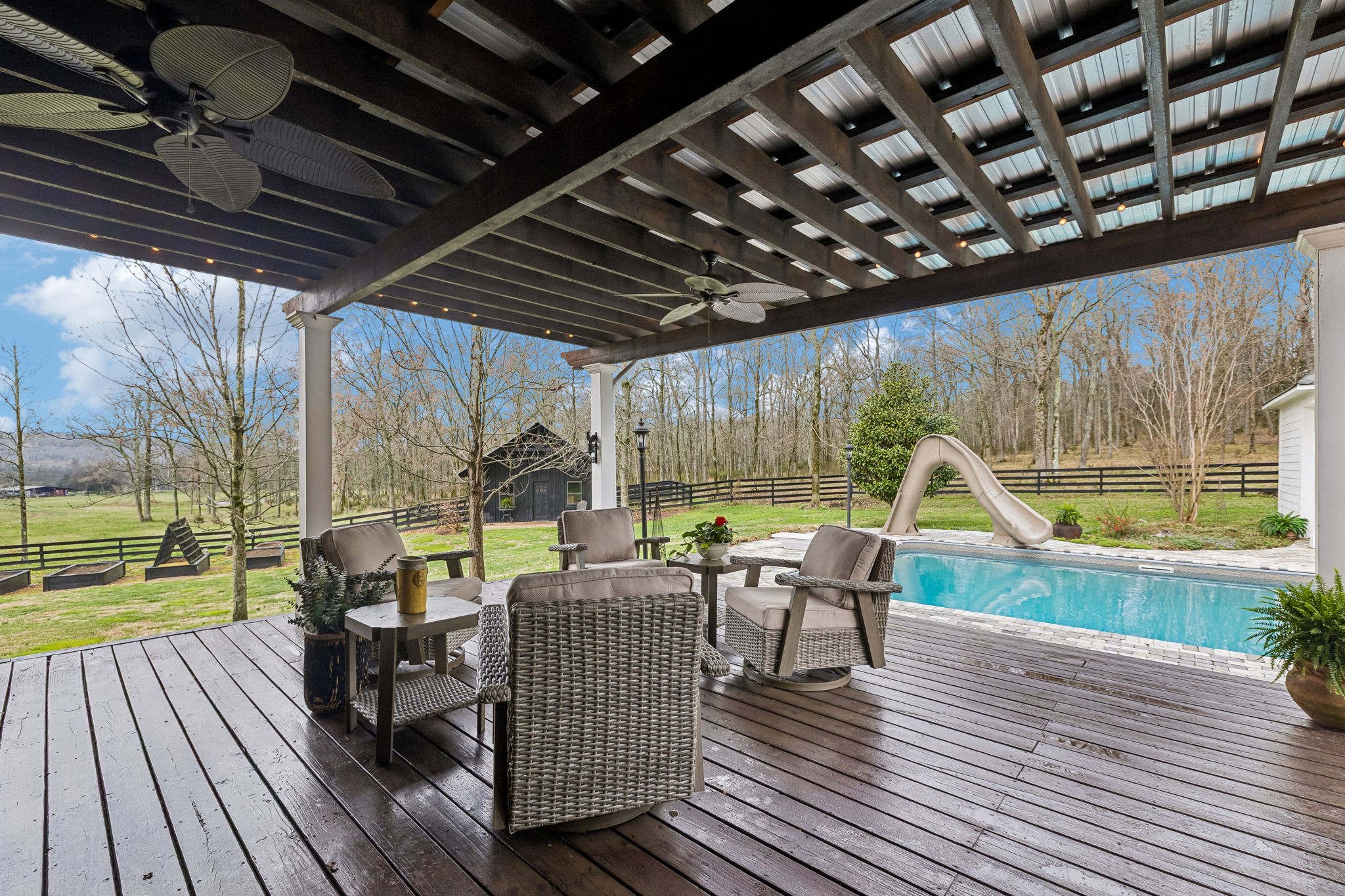 9739 Barlow Lane