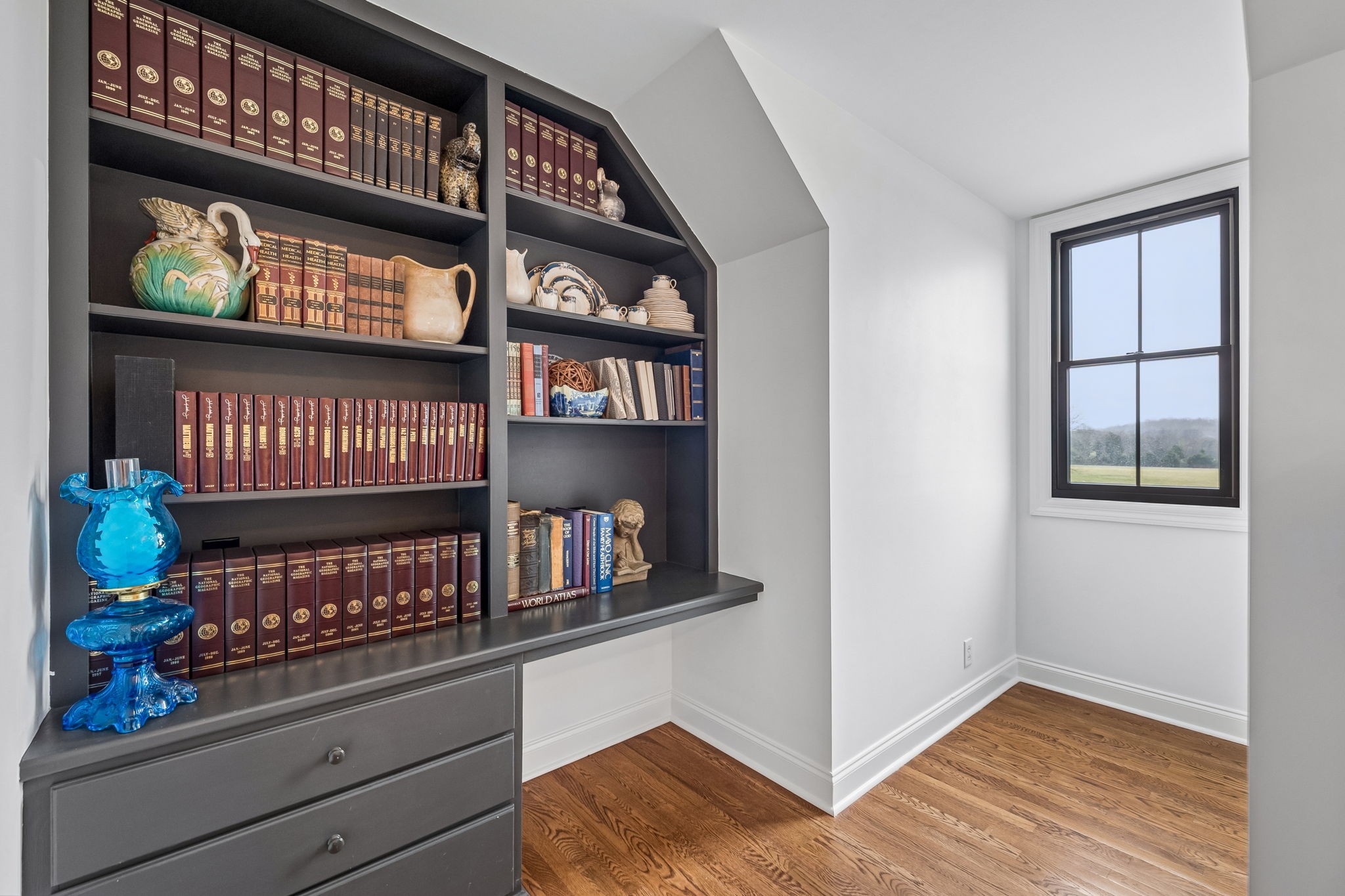 9739 Barlow Lane
