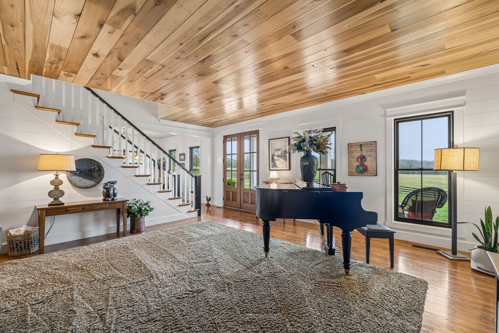 9739 Barlow Lane