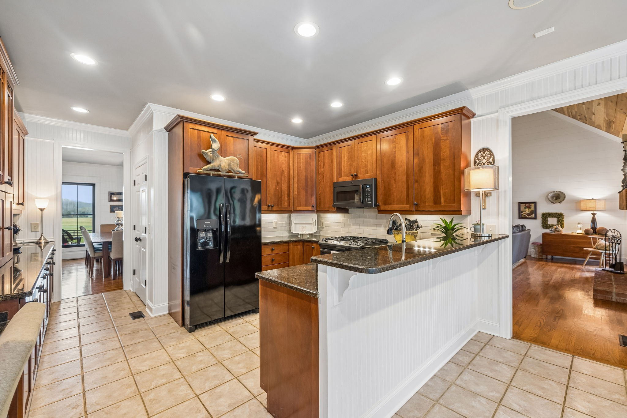 9739 Barlow Lane