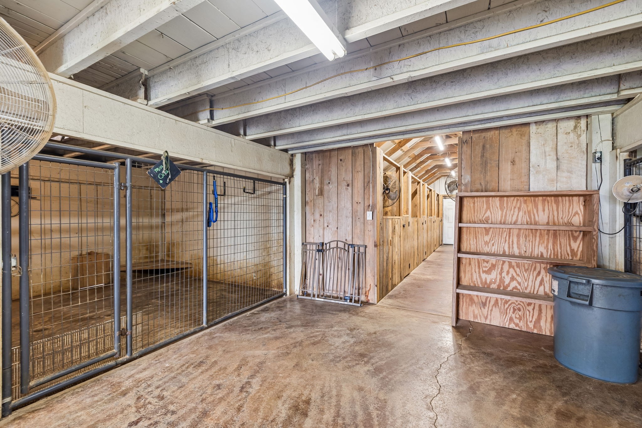 9739 Barlow Lane