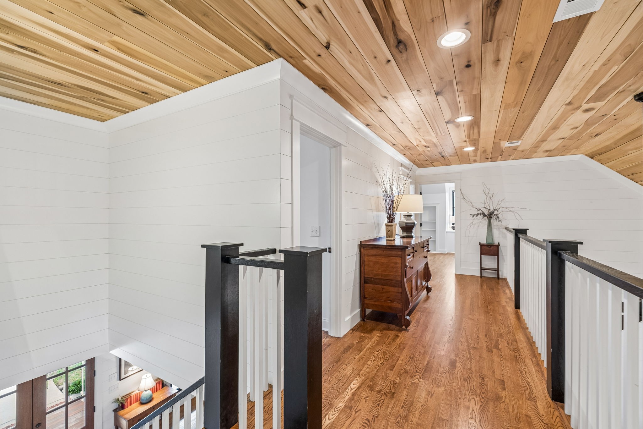 9739 Barlow Lane