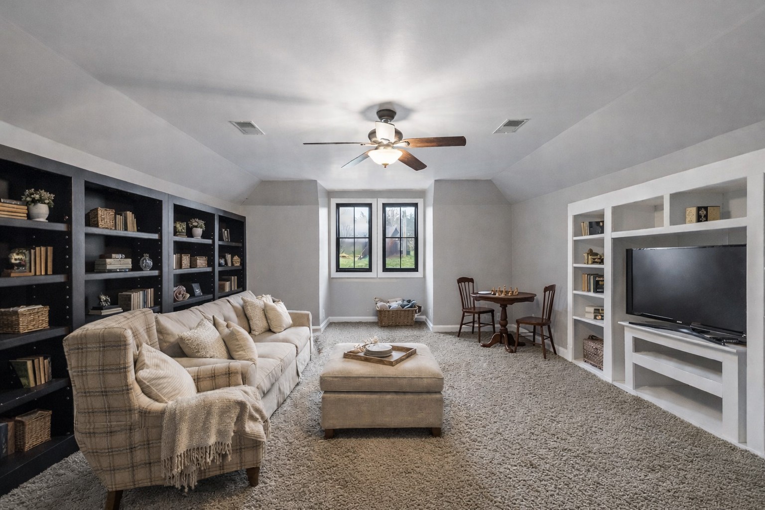 9739 Barlow Lane