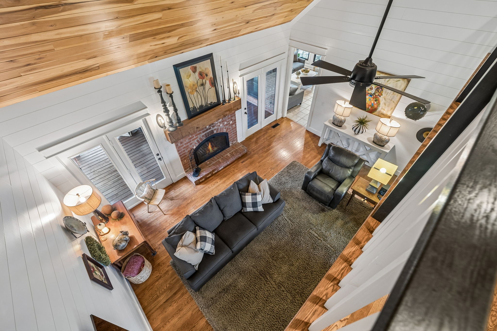9739 Barlow Lane