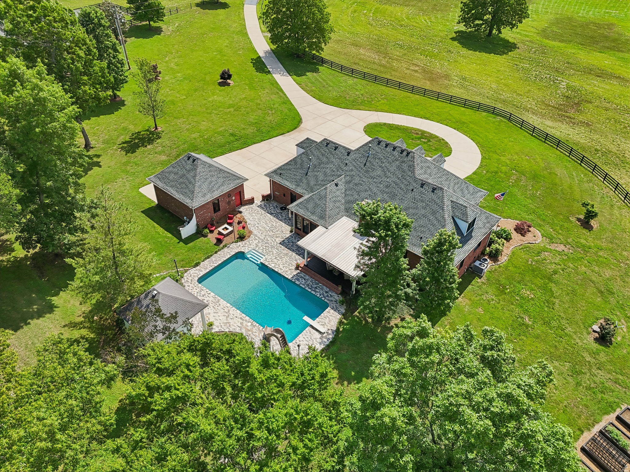 9739 Barlow Lane