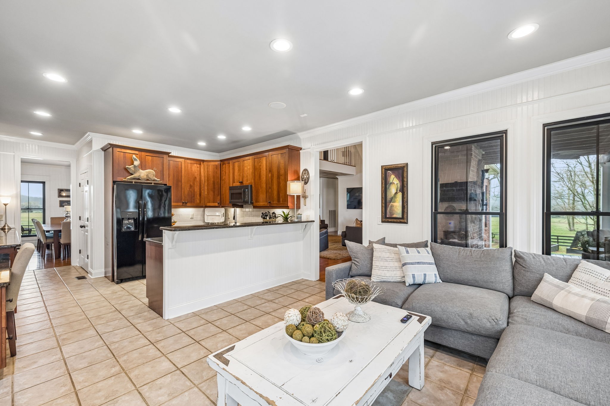 9739 Barlow Lane
