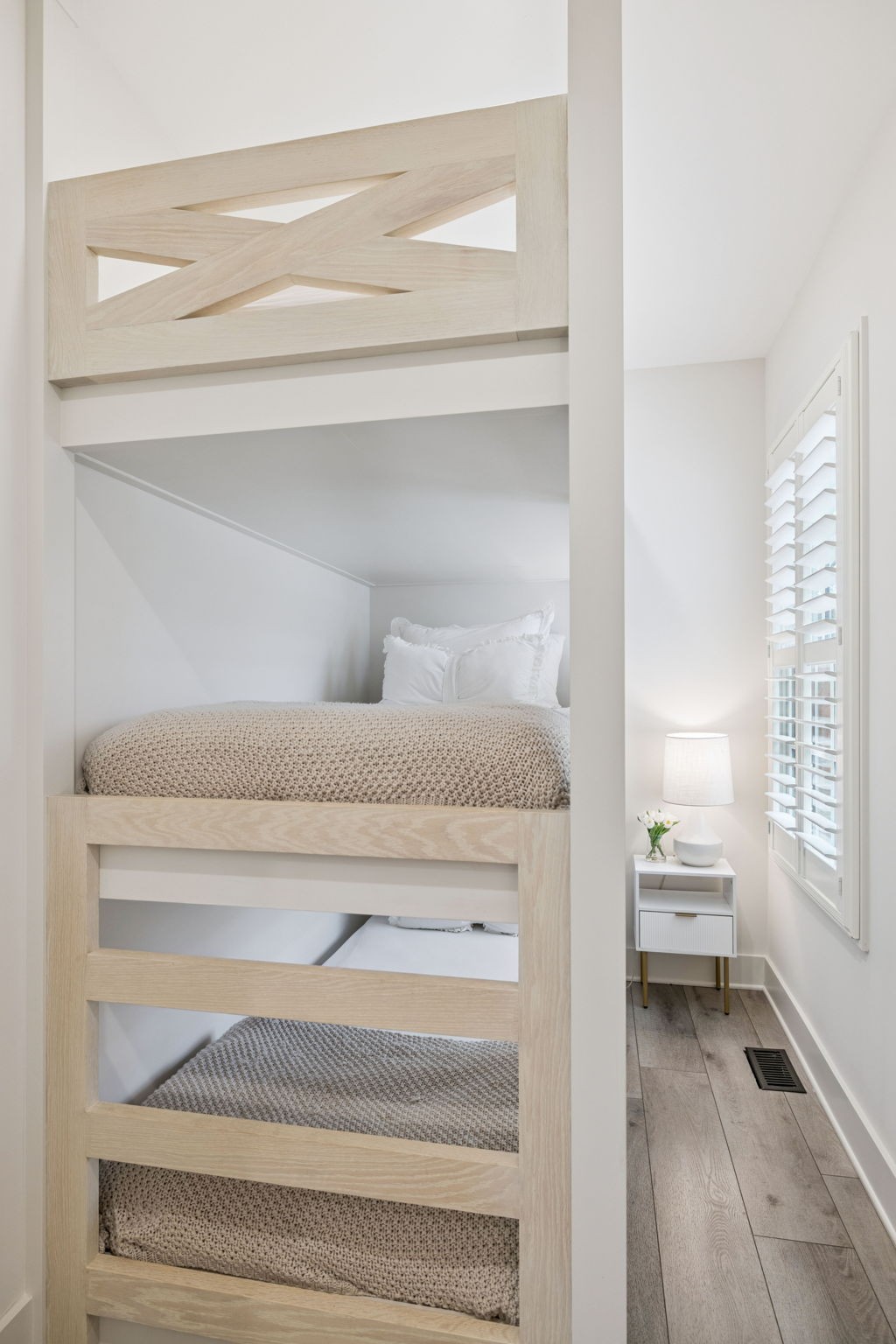 2151 Hillsboro Valley Rd