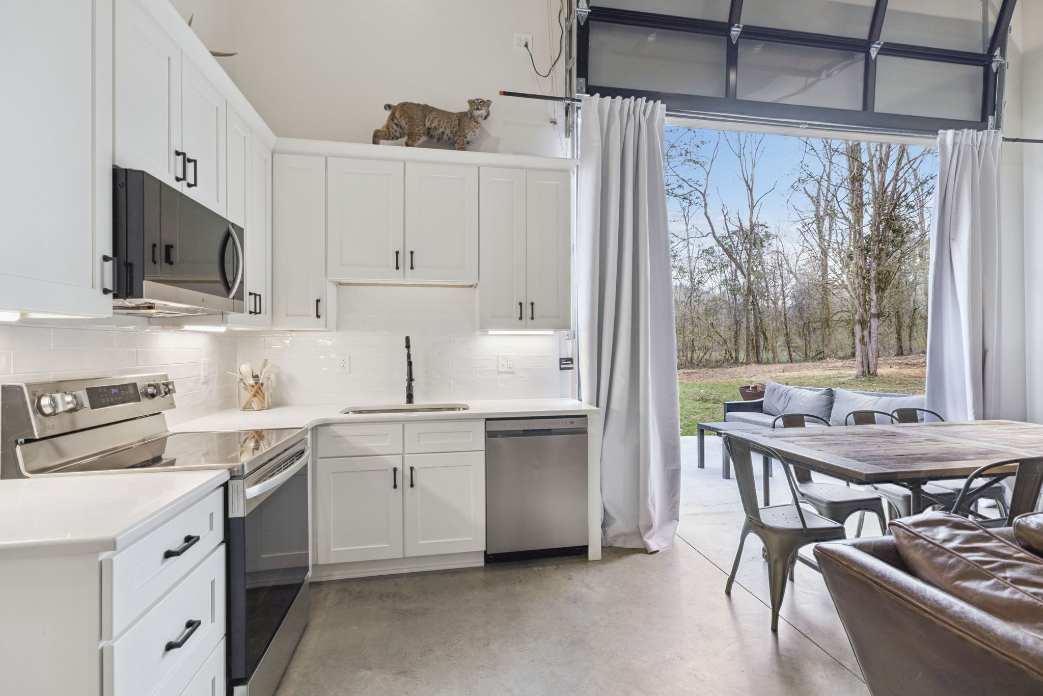 2151 Hillsboro Valley Rd