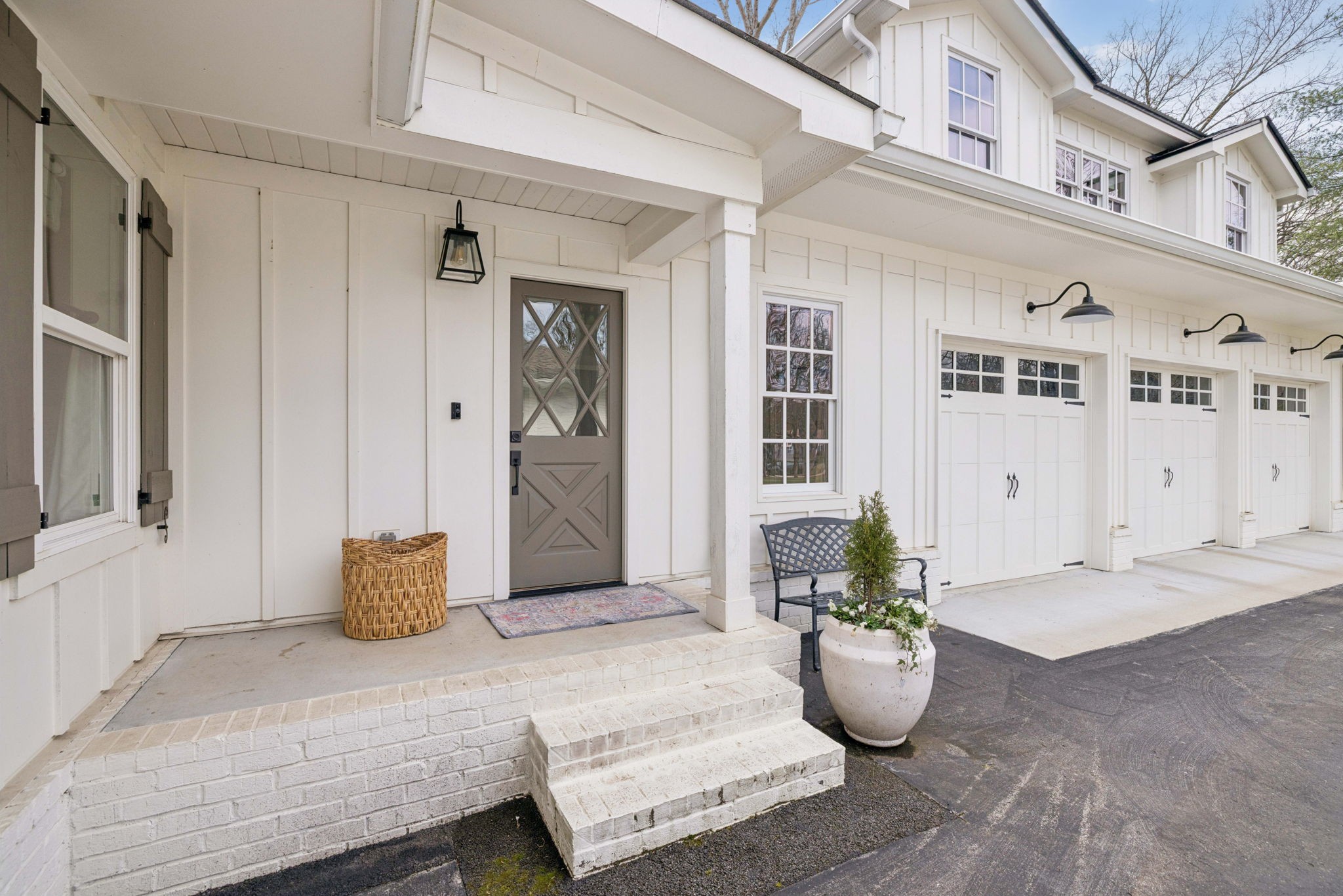 2151 Hillsboro Valley Rd