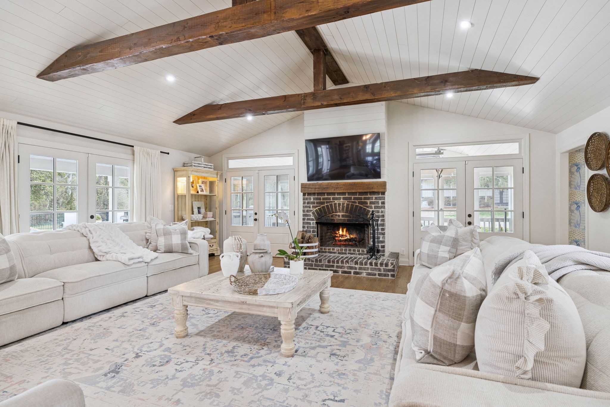 2151 Hillsboro Valley Rd