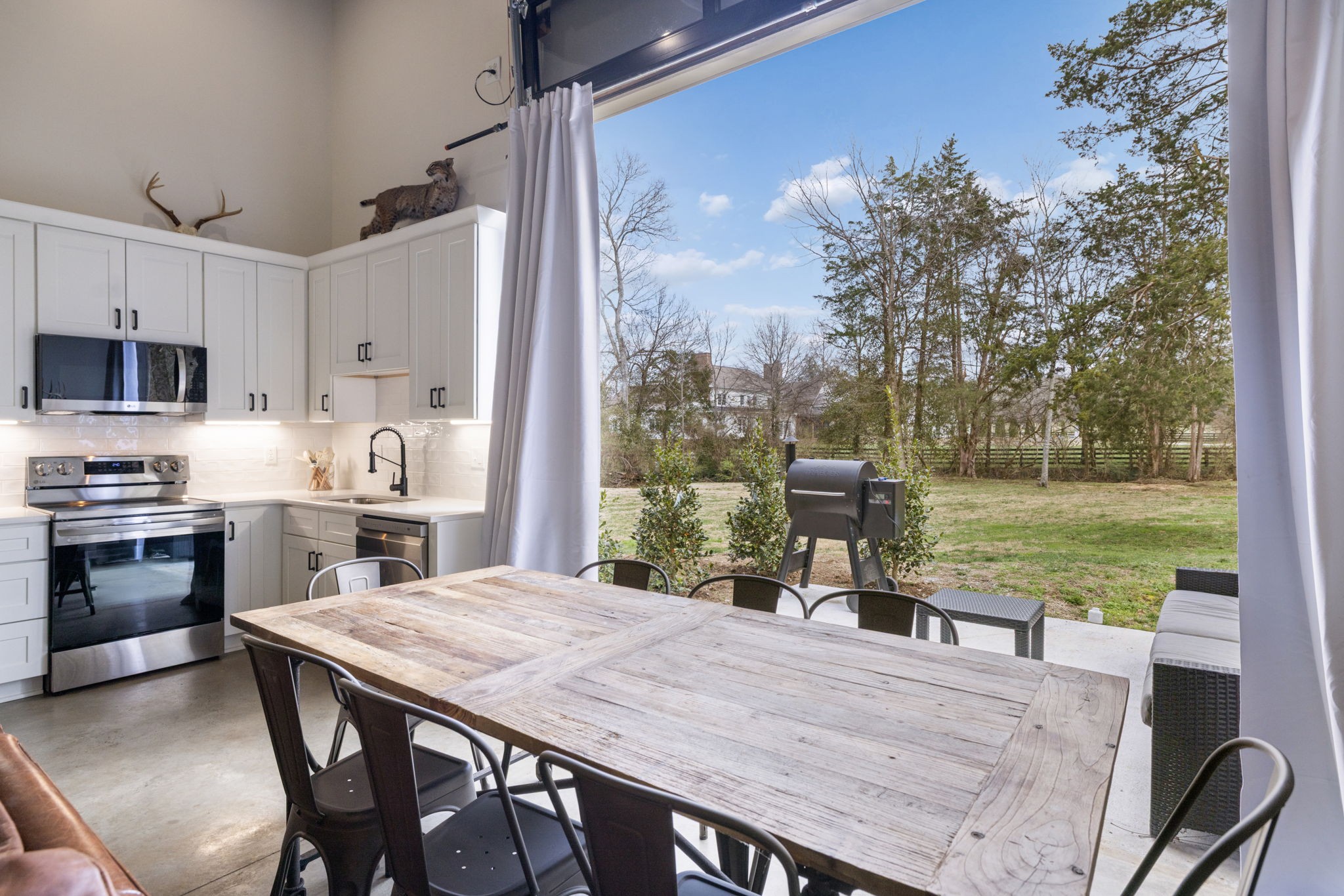 2151 Hillsboro Valley Rd