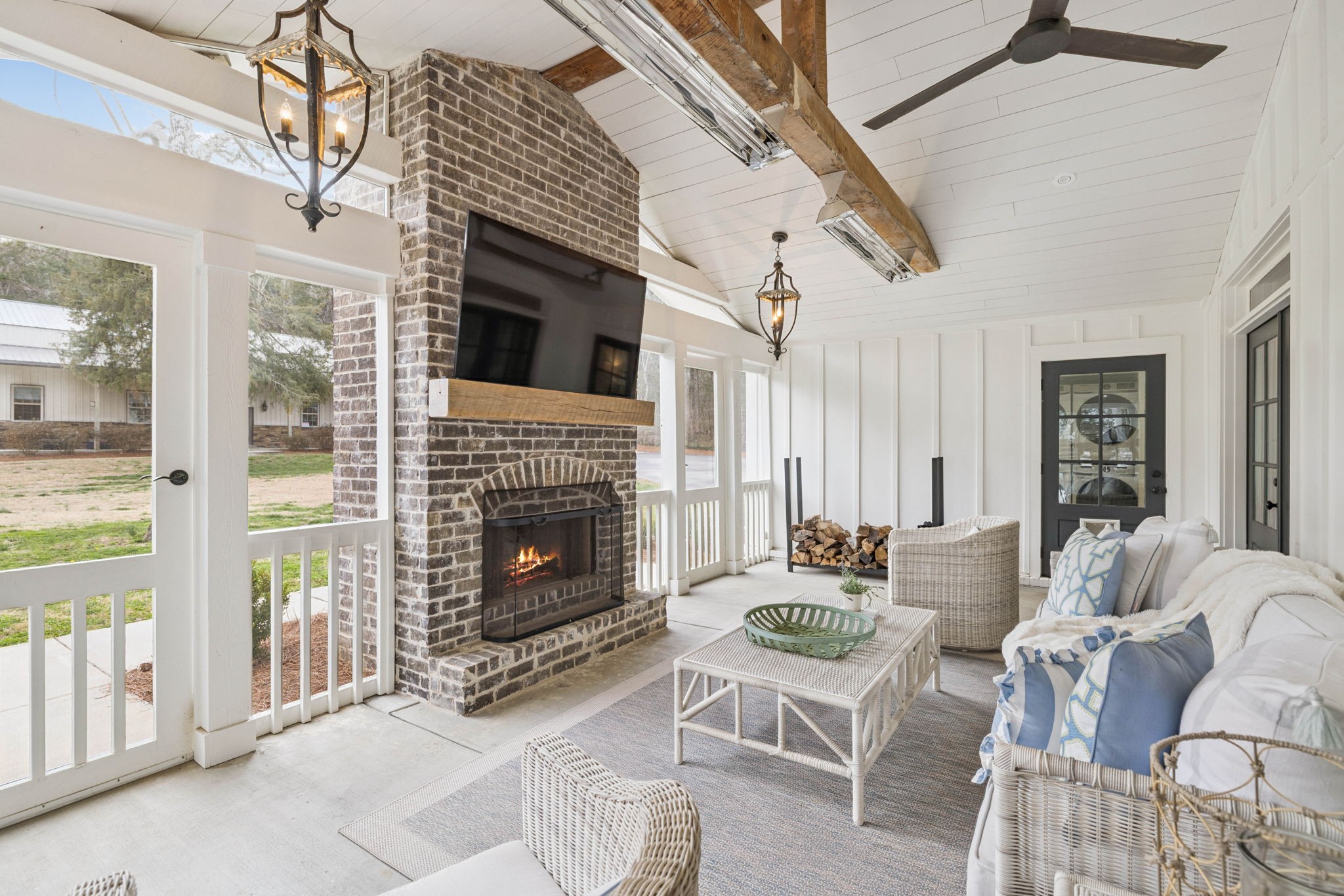 2151 Hillsboro Valley Rd