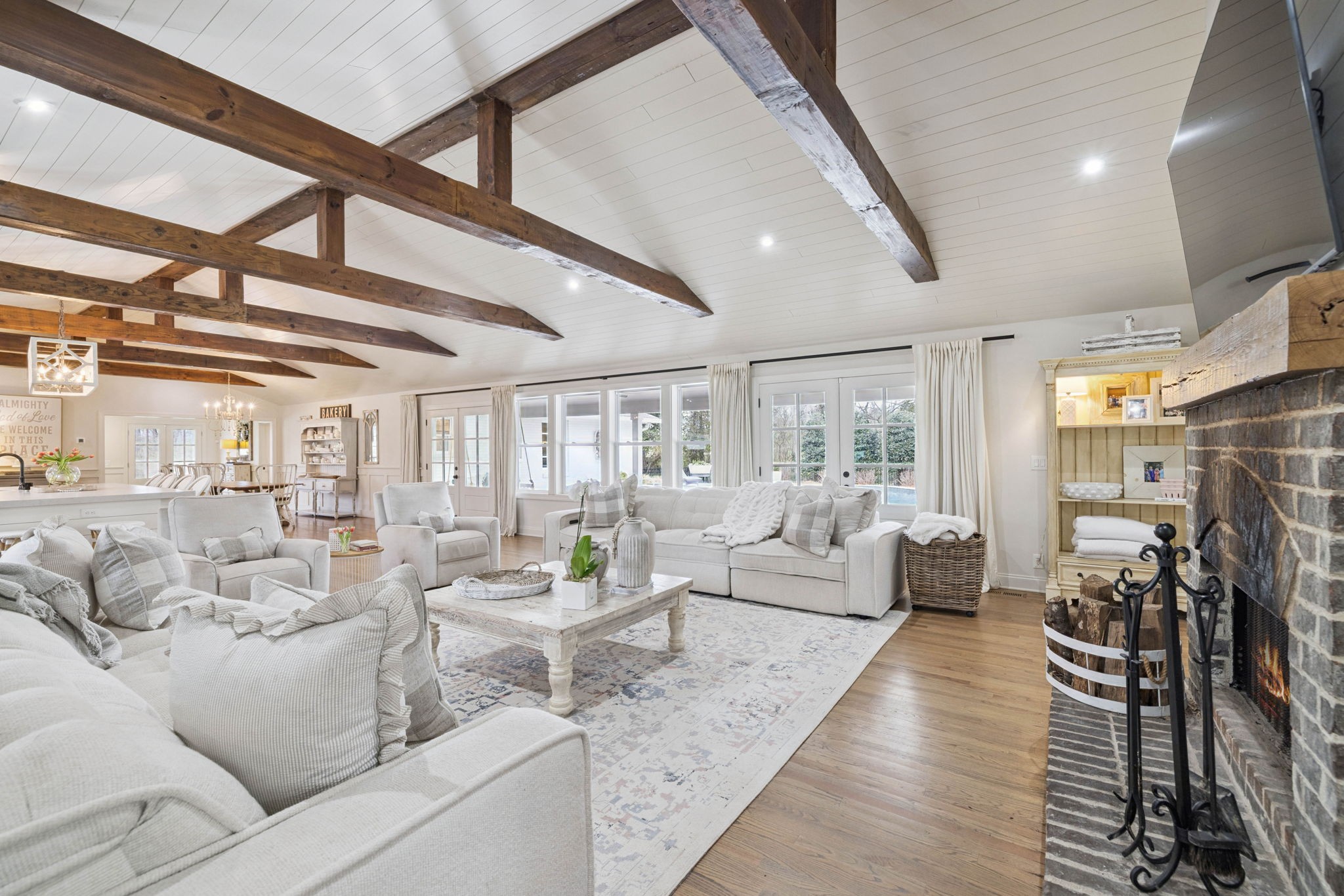 2151 Hillsboro Valley Rd