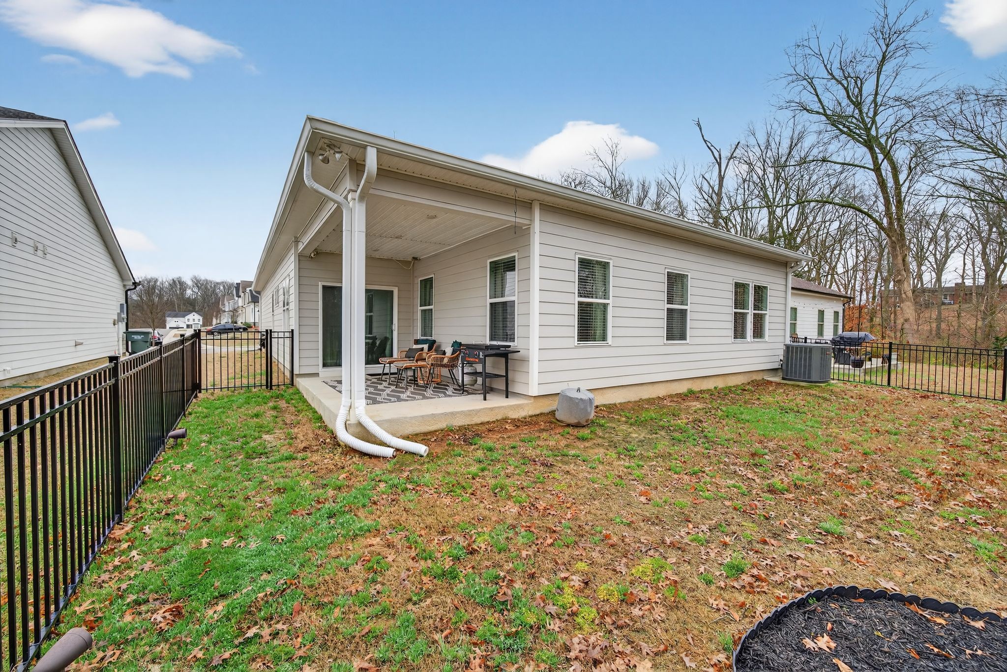 2014 Crossings Creek Pl