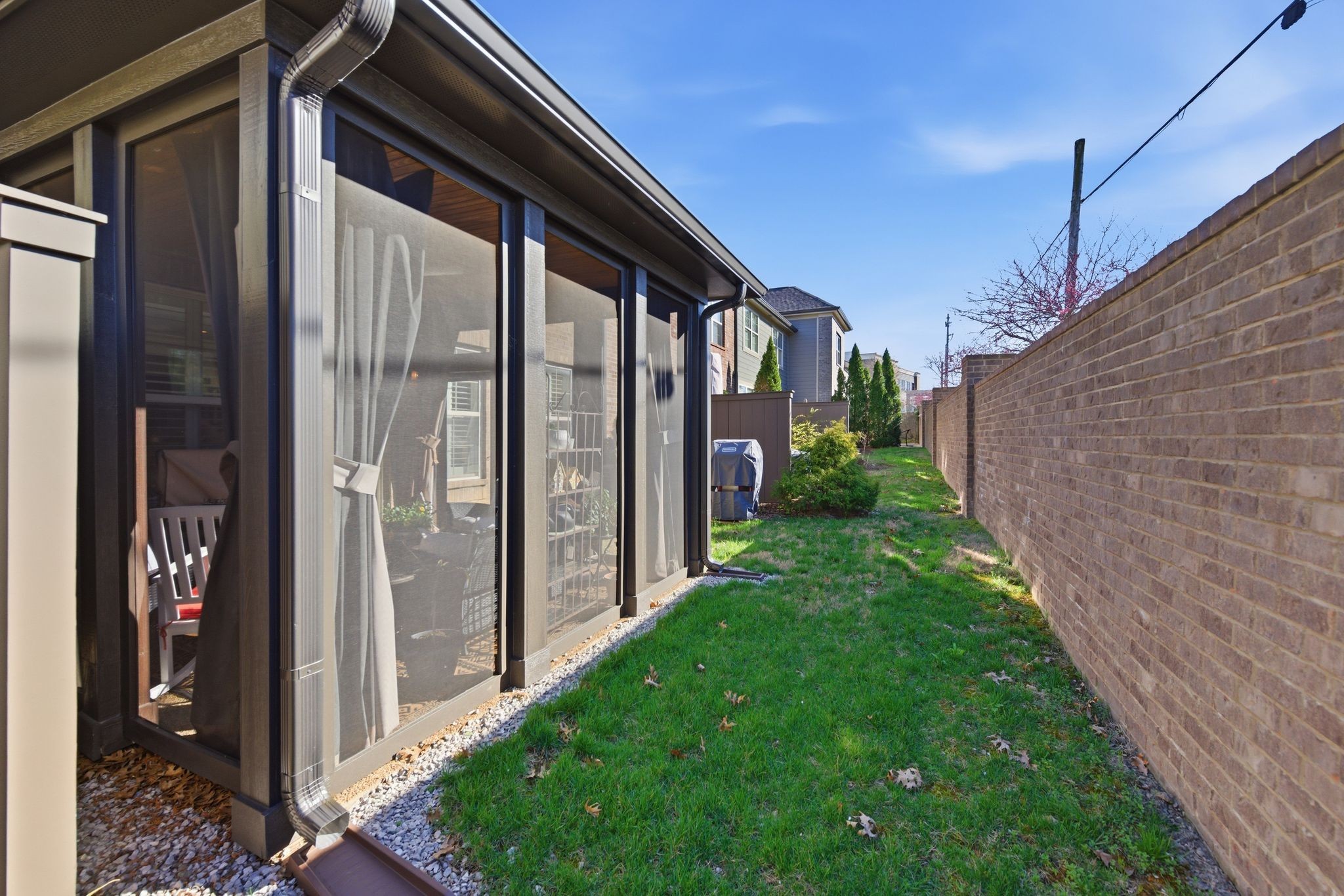 922 Silkwood Cir