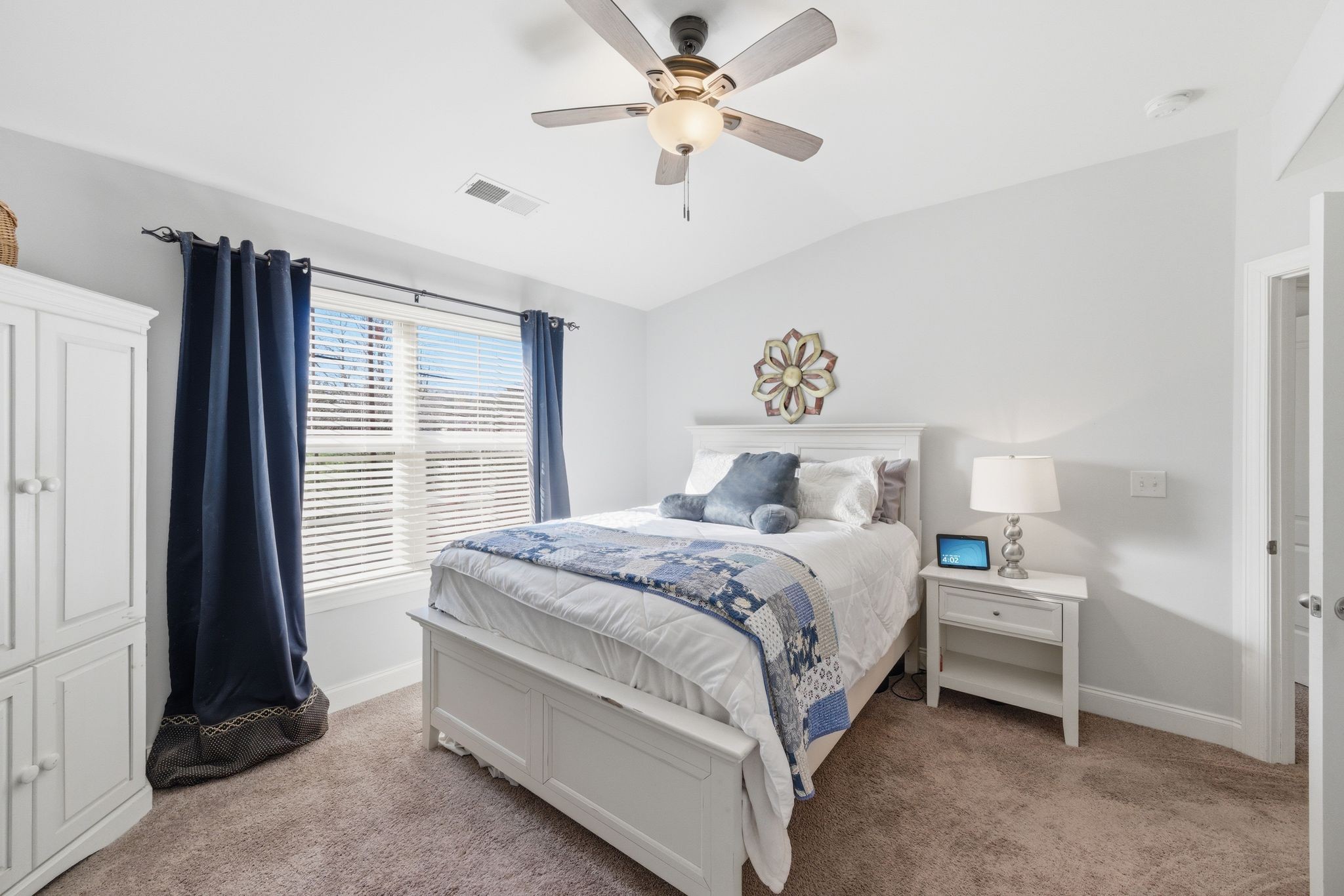 922 Silkwood Cir