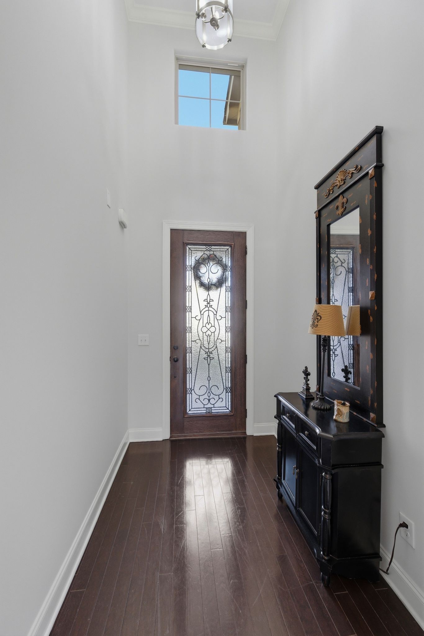 922 Silkwood Cir