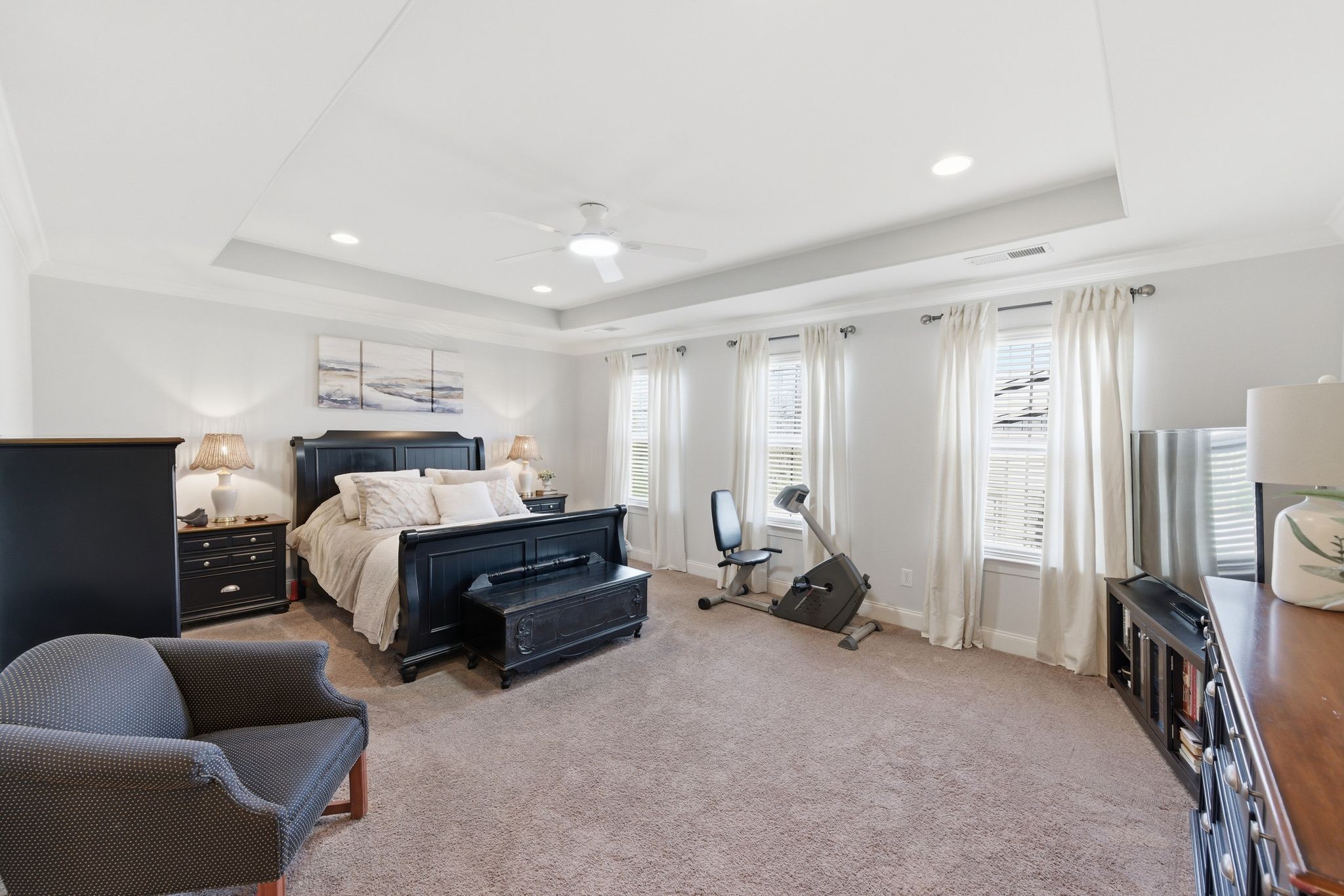 922 Silkwood Cir