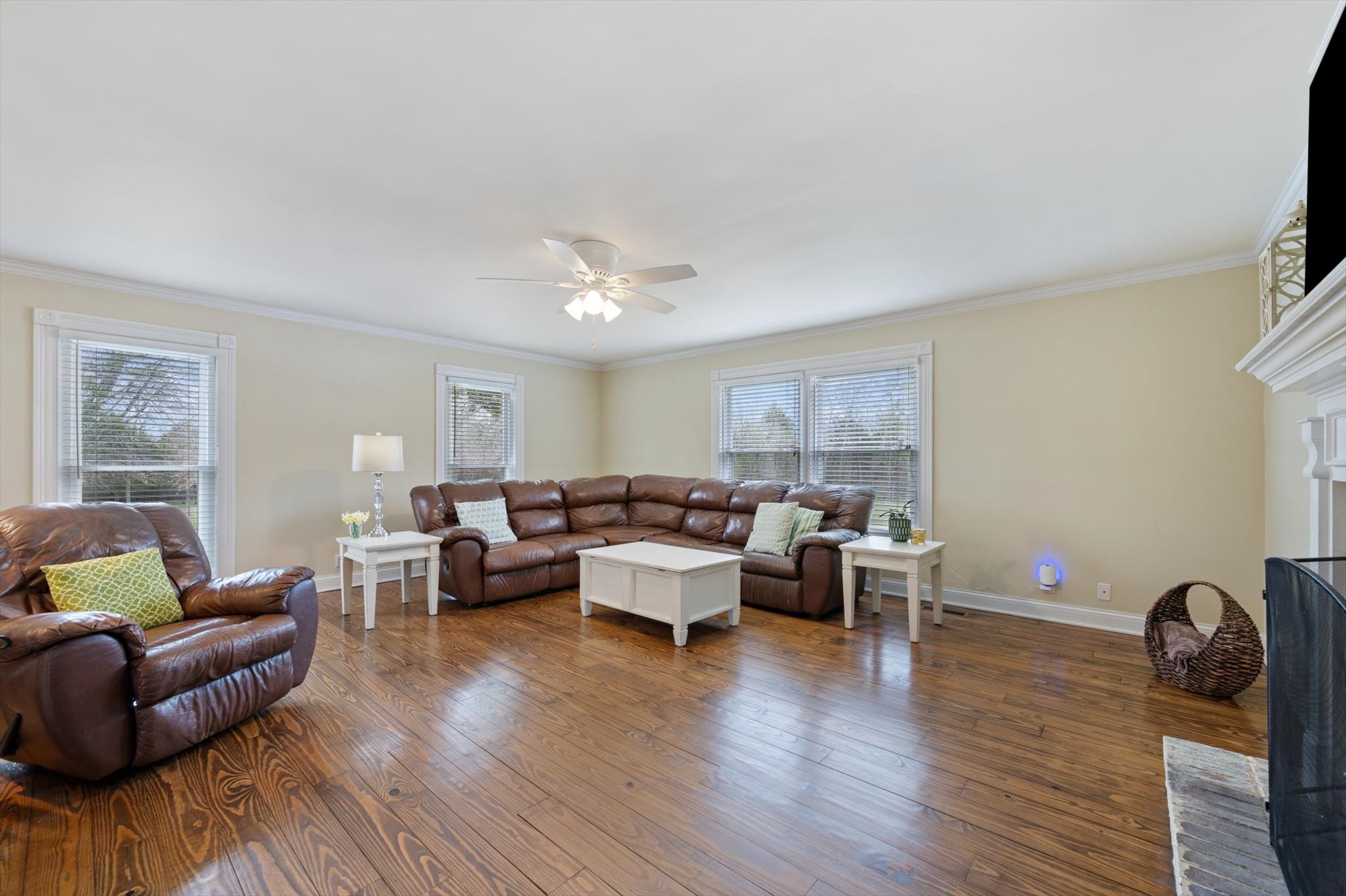8190 Cainsville Pike