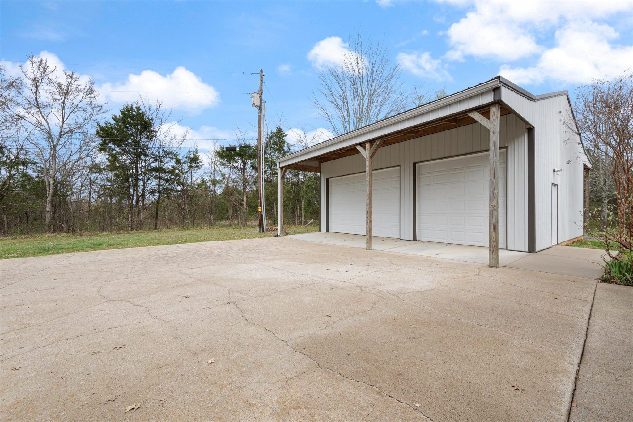 8190 Cainsville Pike