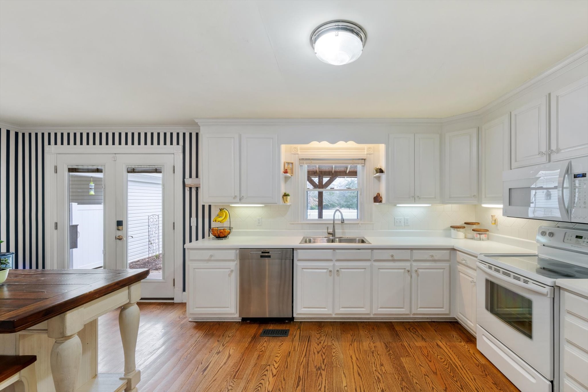 8190 Cainsville Pike