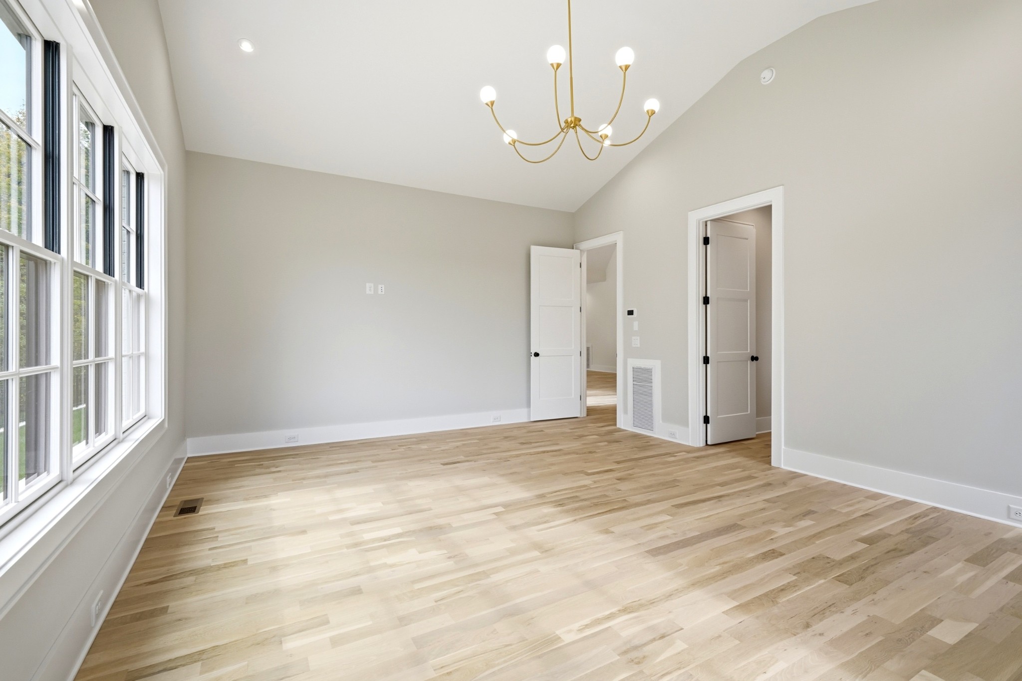 9405 Dewaal Ridge