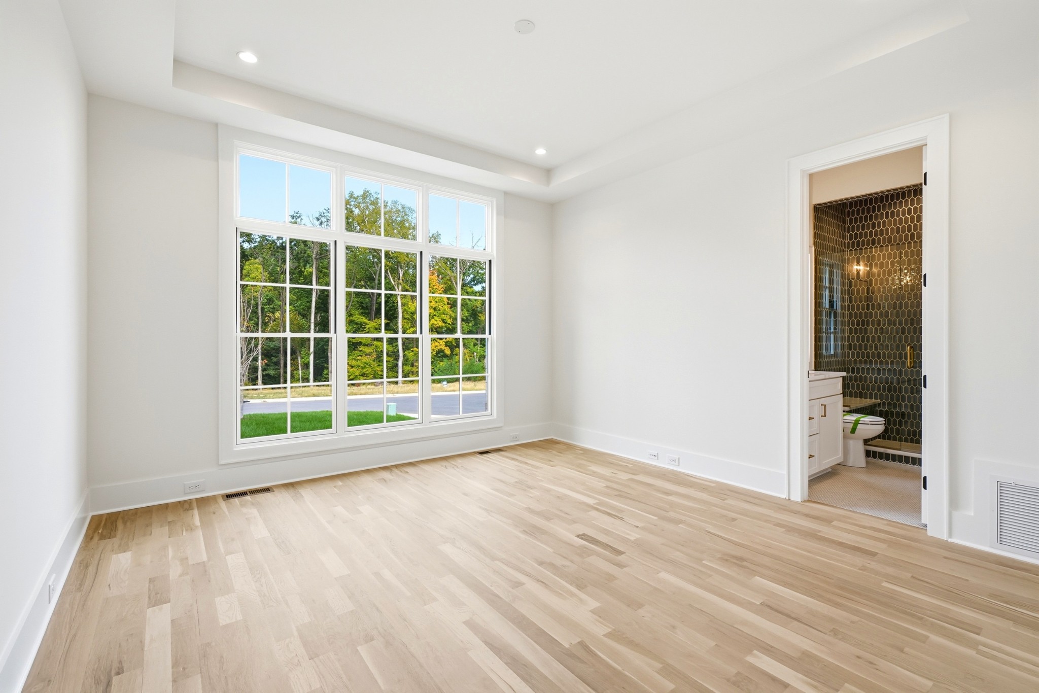 9405 Dewaal Ridge