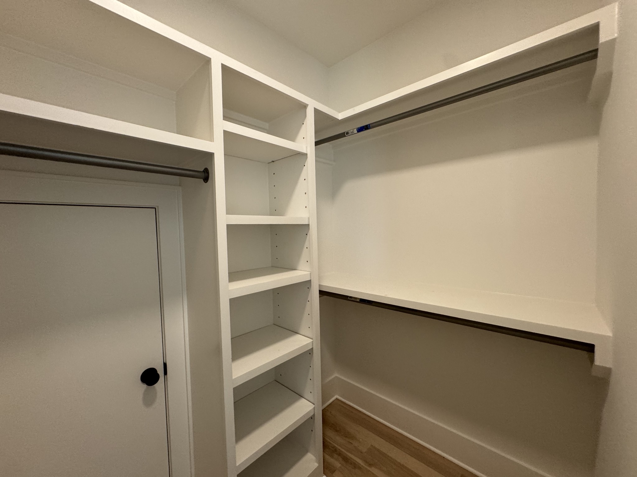 9405 Dewaal Ridge