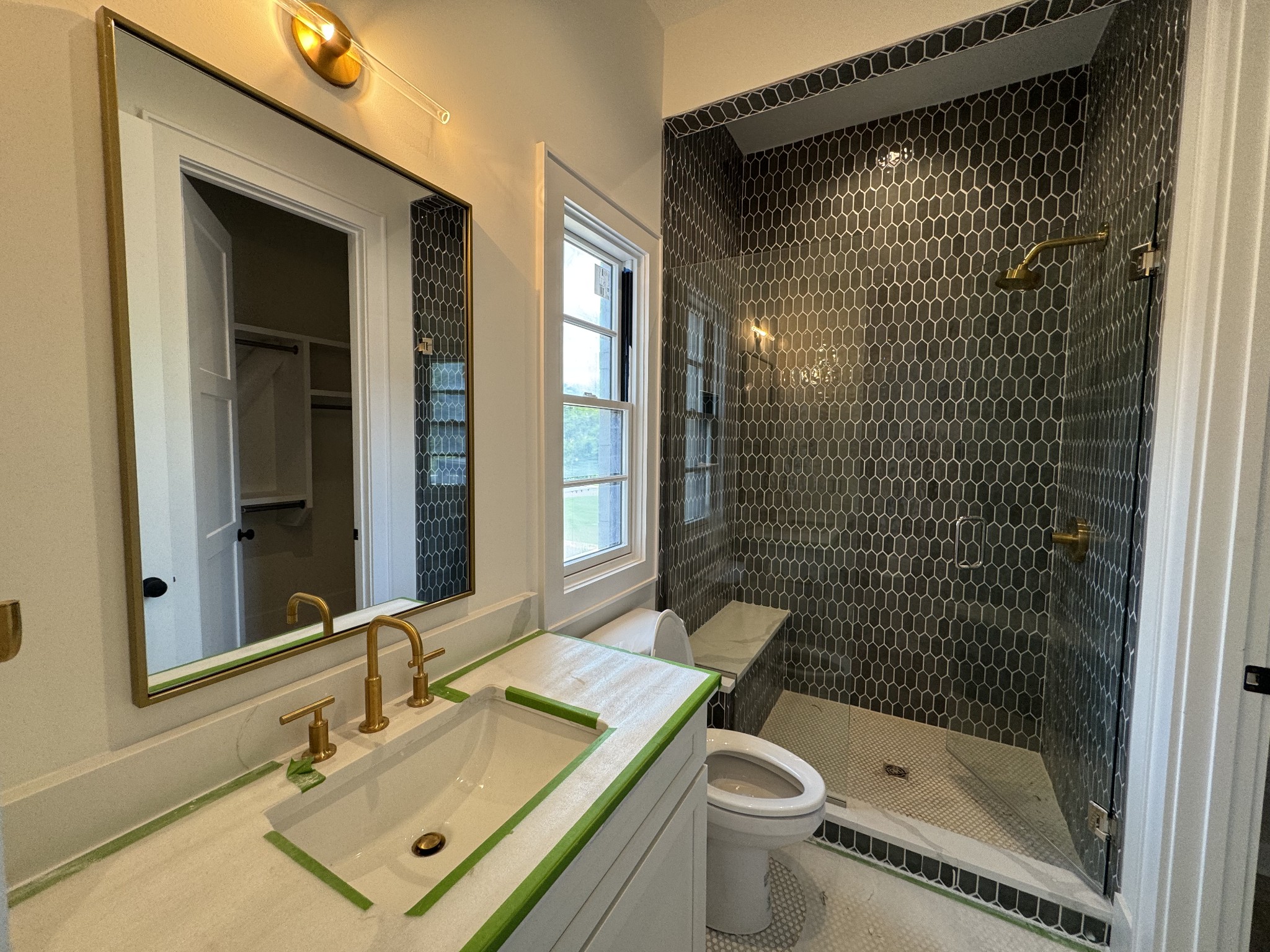 9405 Dewaal Ridge