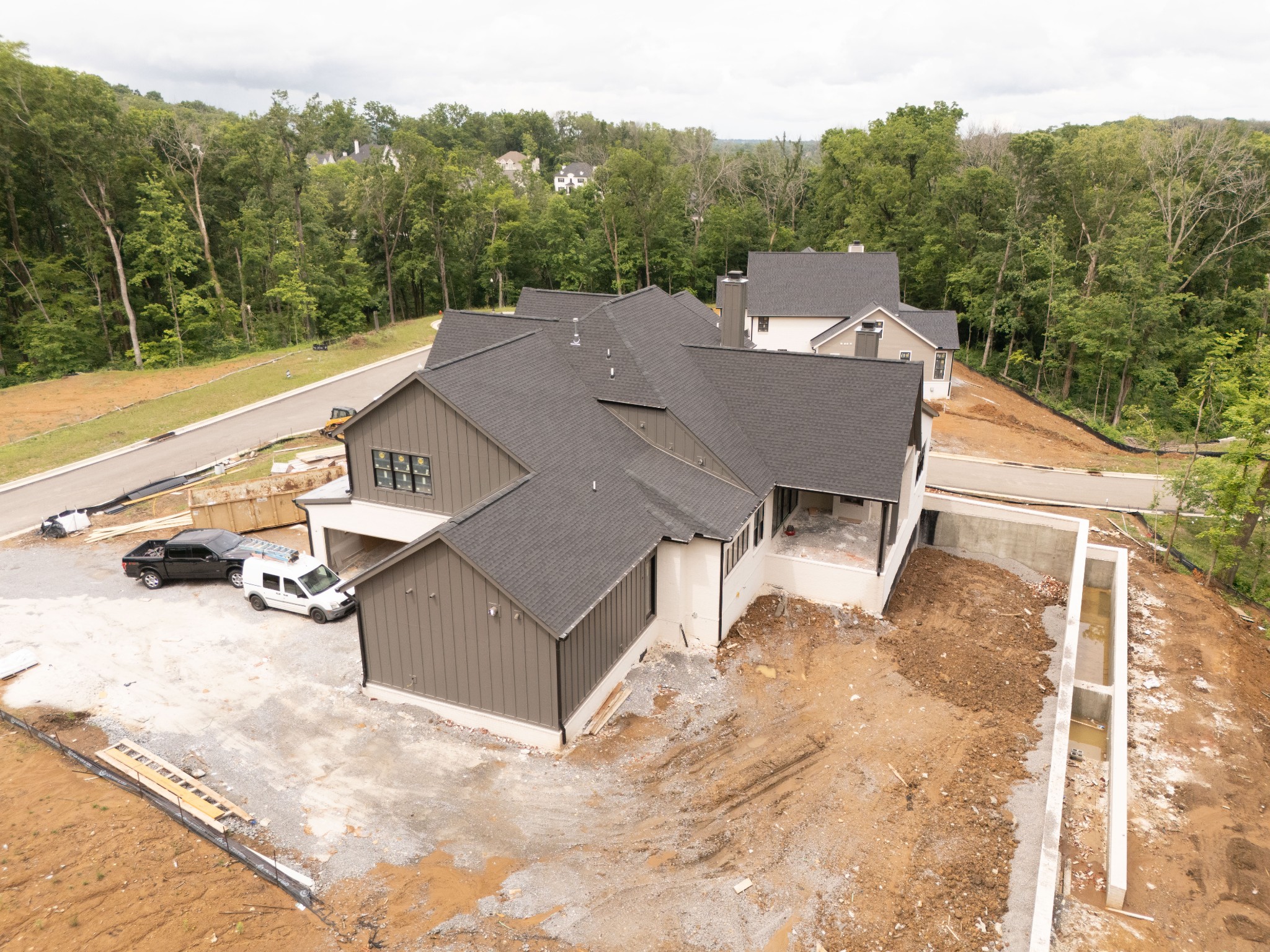 9405 Dewaal Ridge