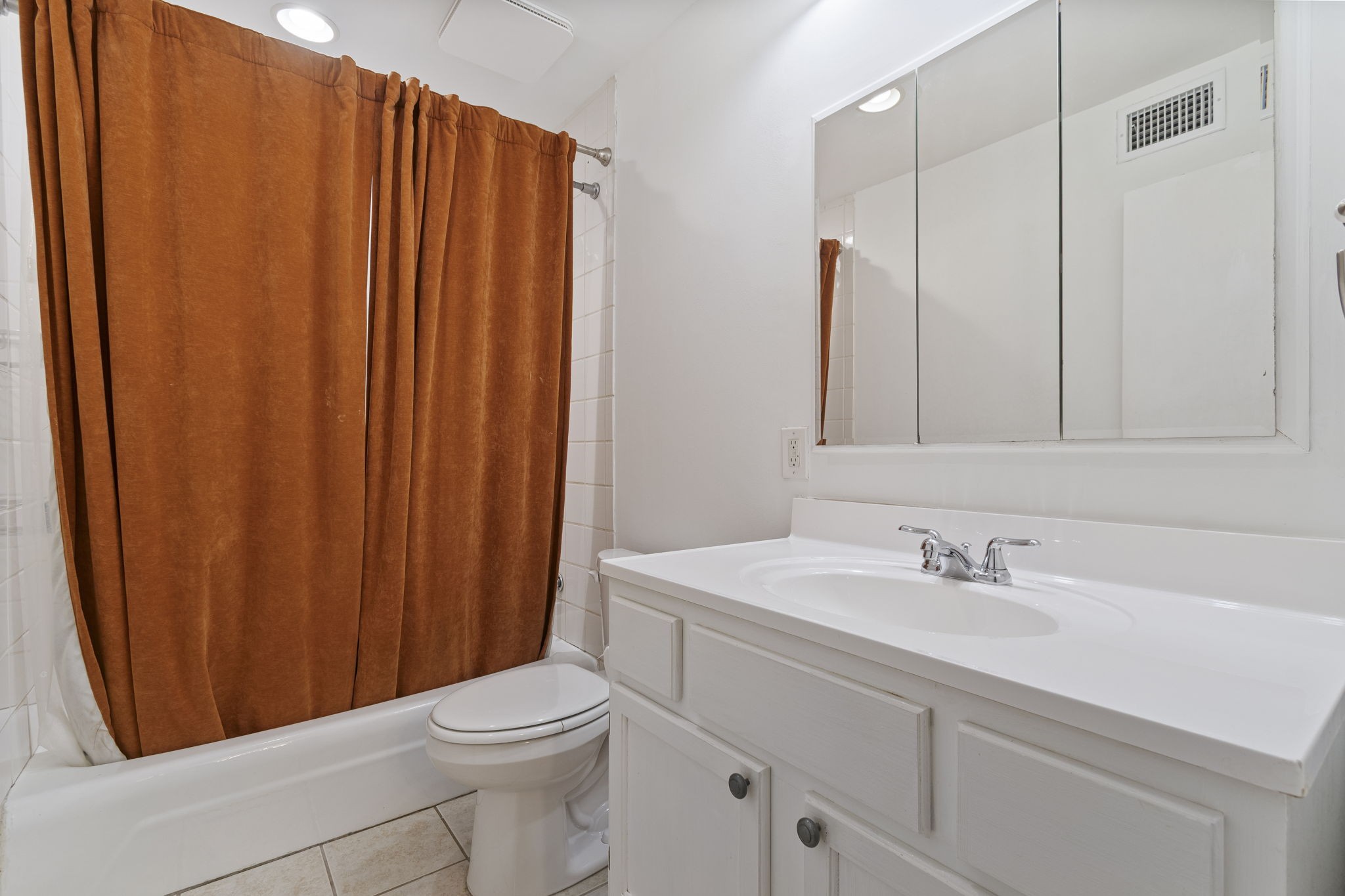 2116 Hobbs Rd Unit: C2