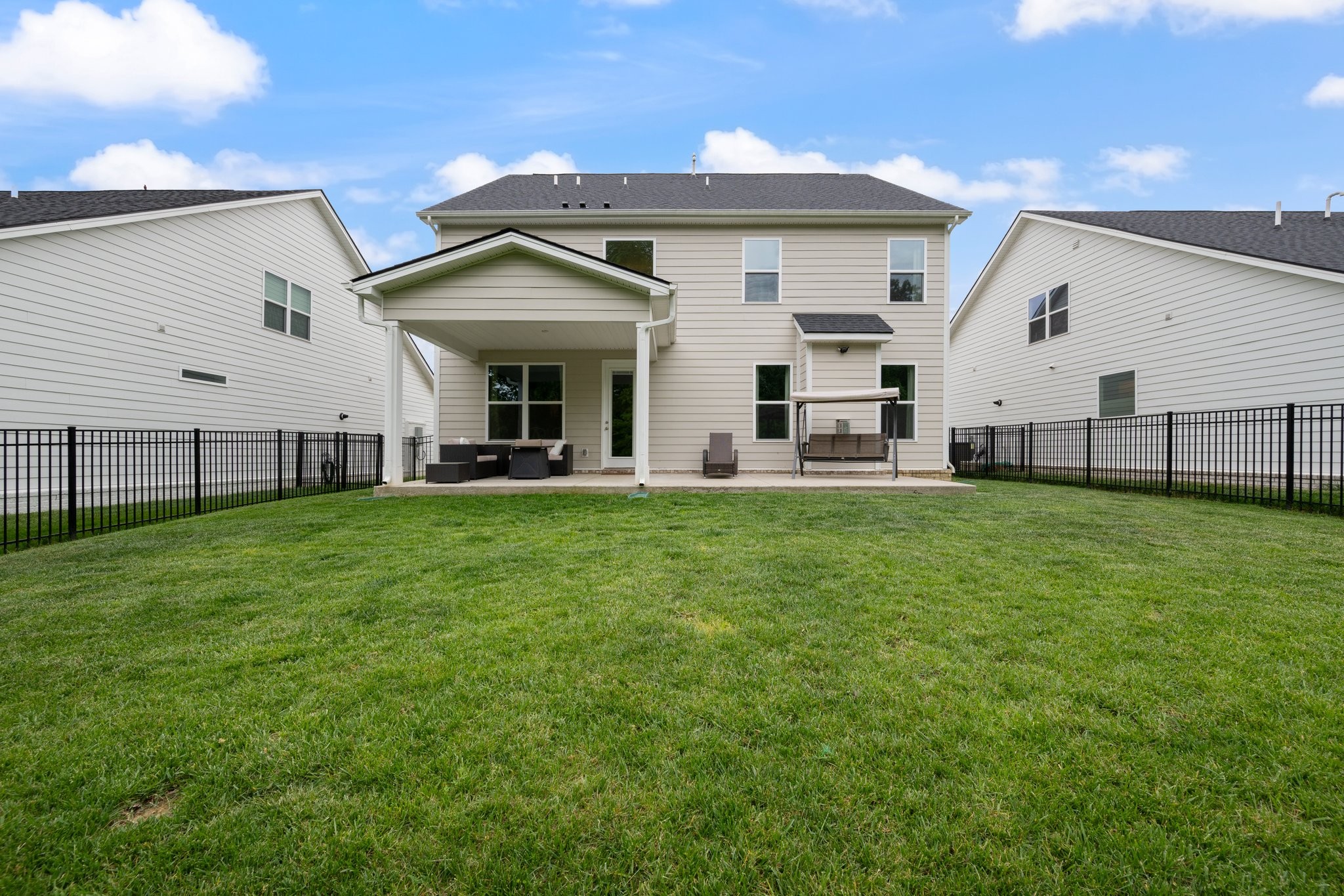 4056 Rosa Dr