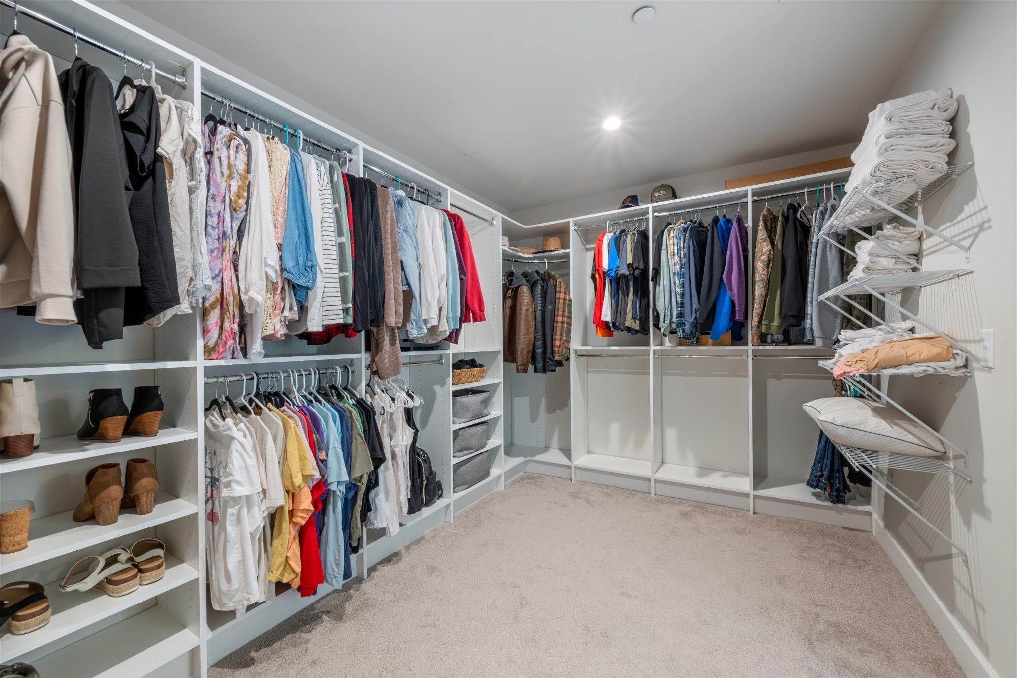 4056 Rosa Dr