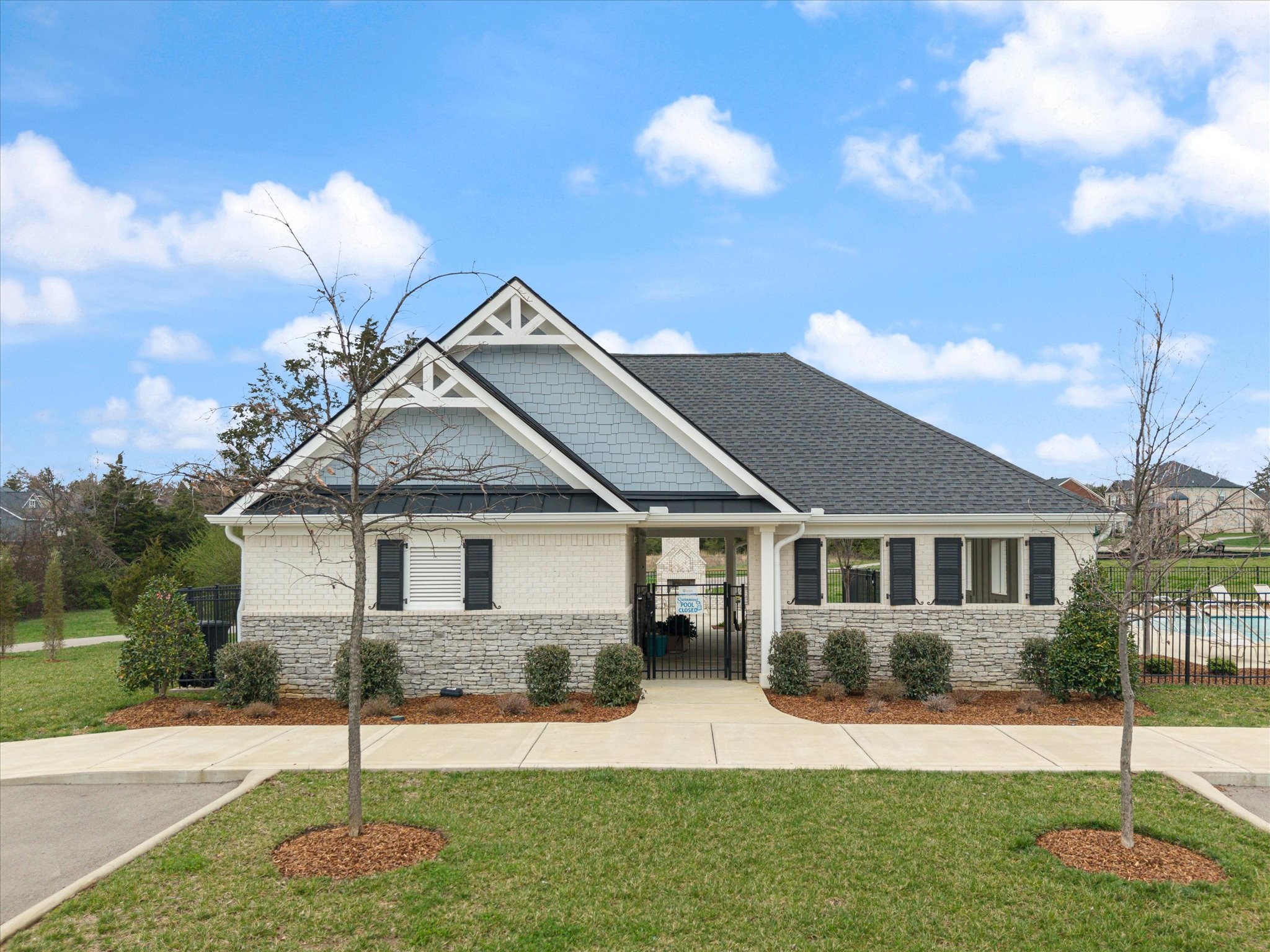 4056 Rosa Dr