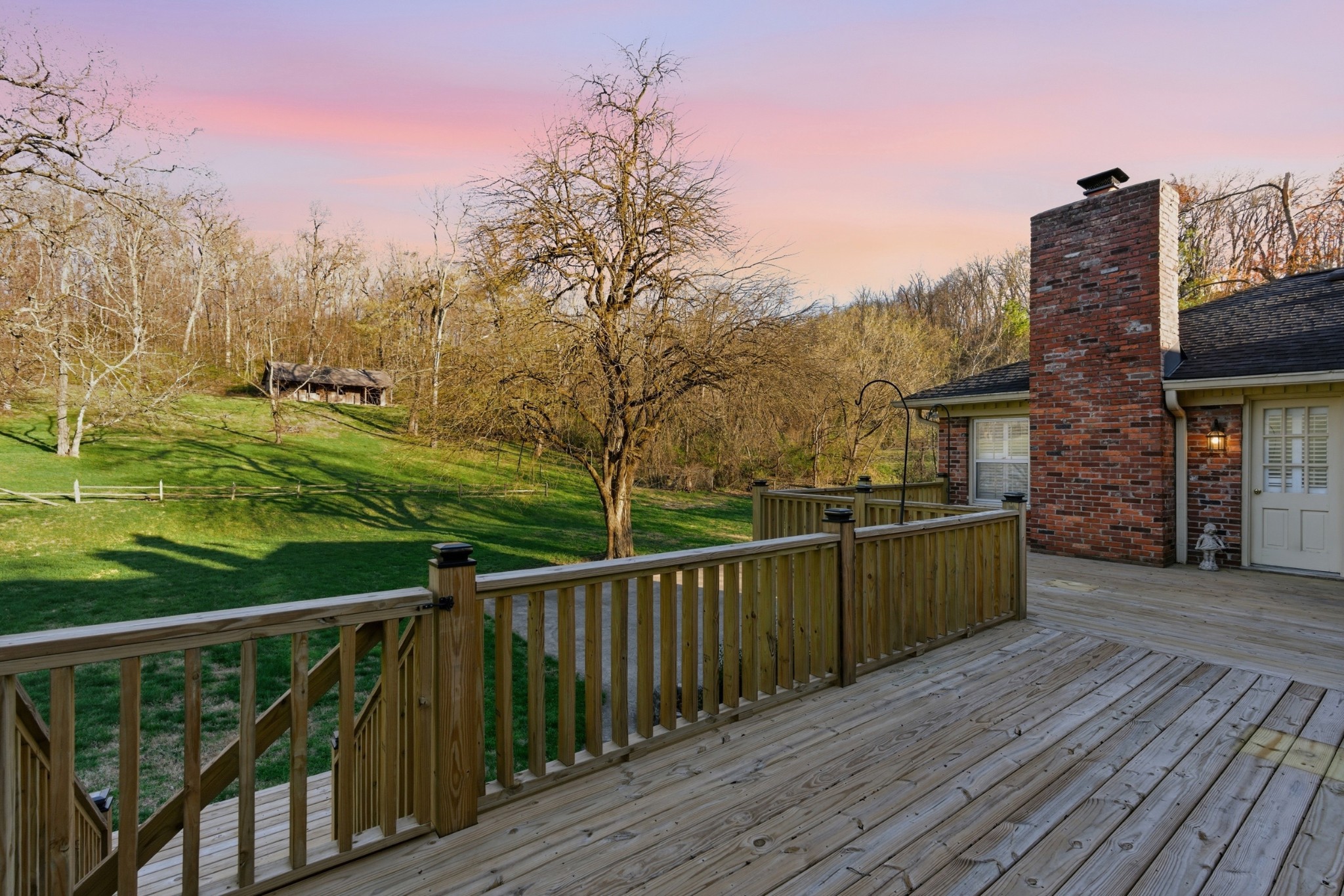 606 Natchez Bend Road