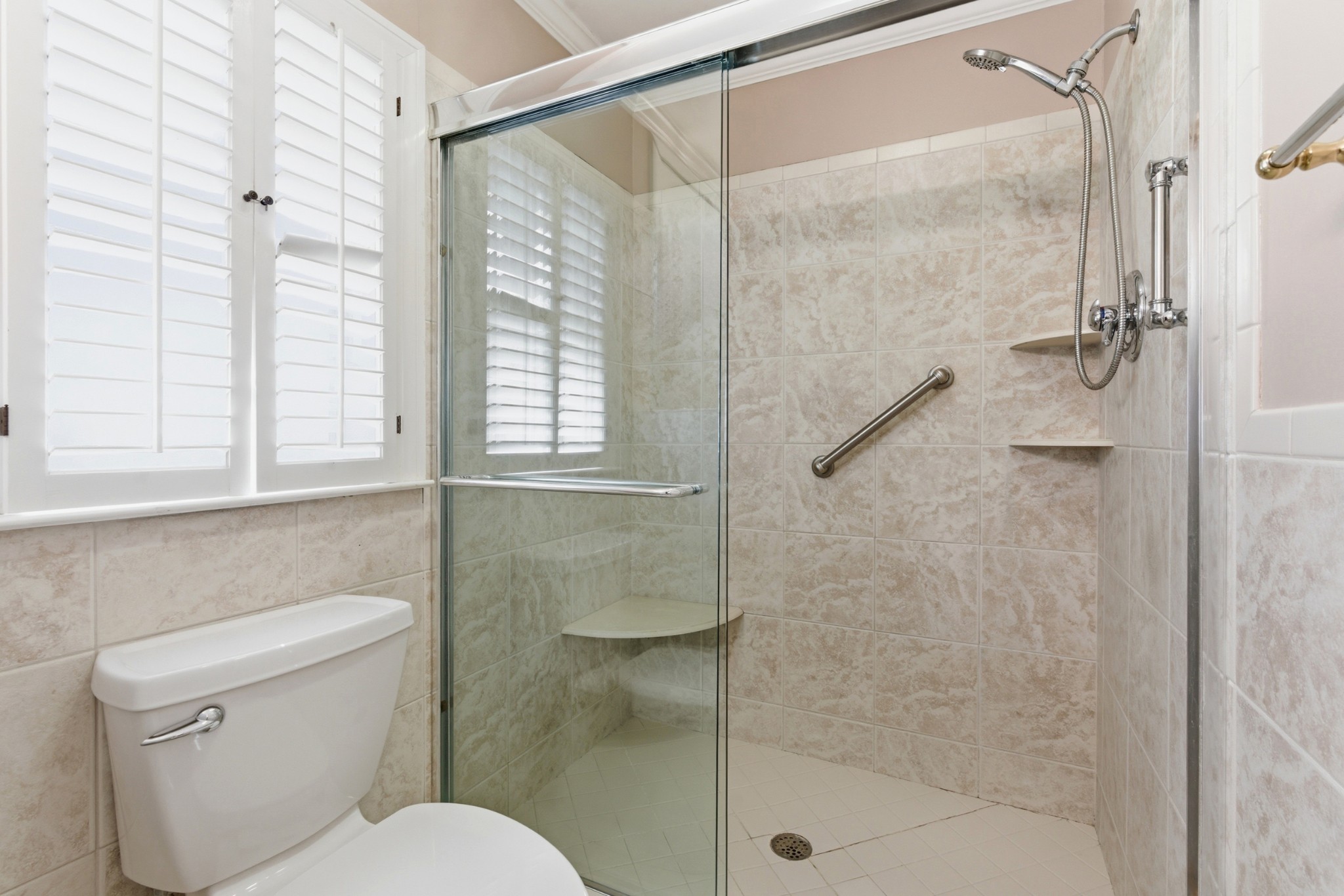 606 Natchez Bend Road