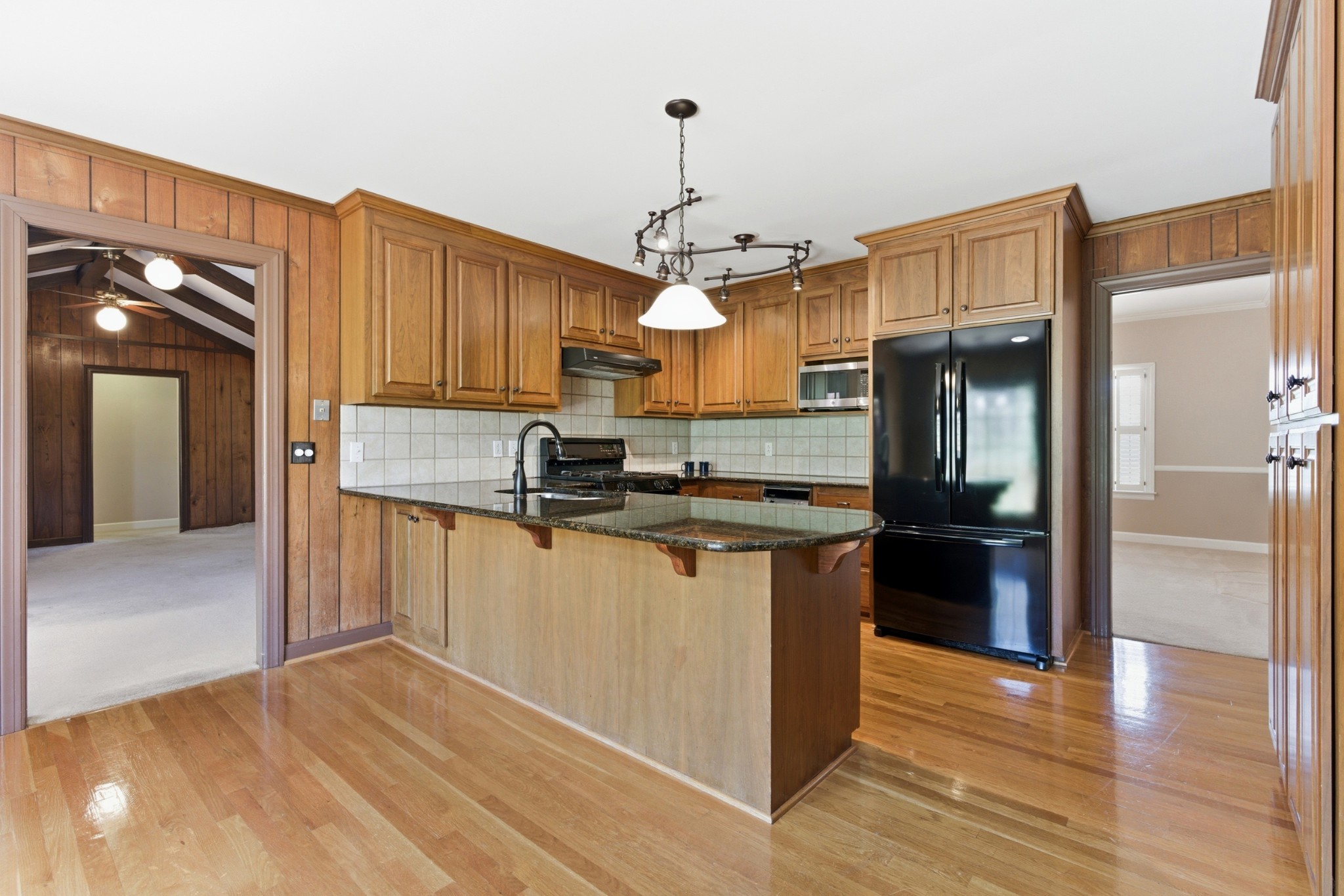 606 Natchez Bend Road