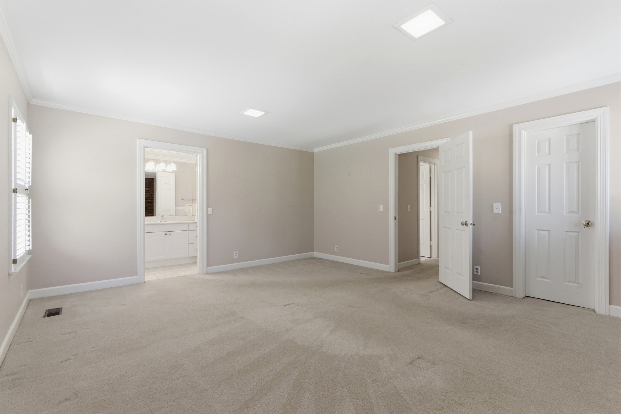 606 Natchez Bend Road