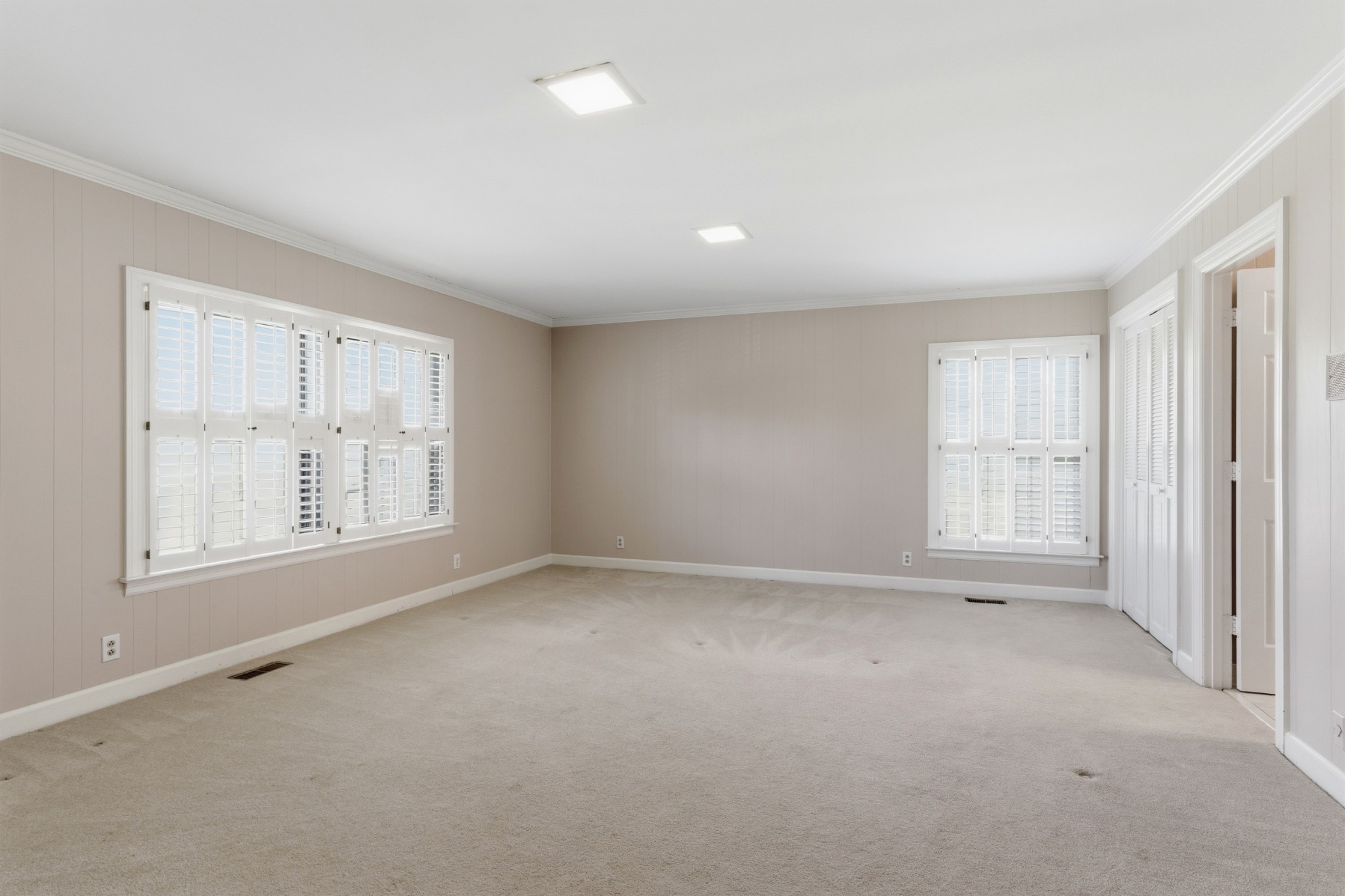 606 Natchez Bend Road