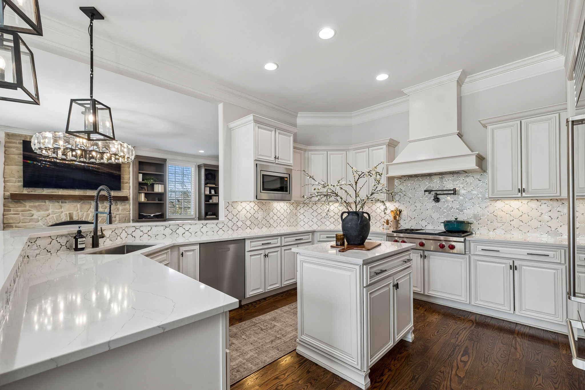 7201 Prairie Falcon Dr