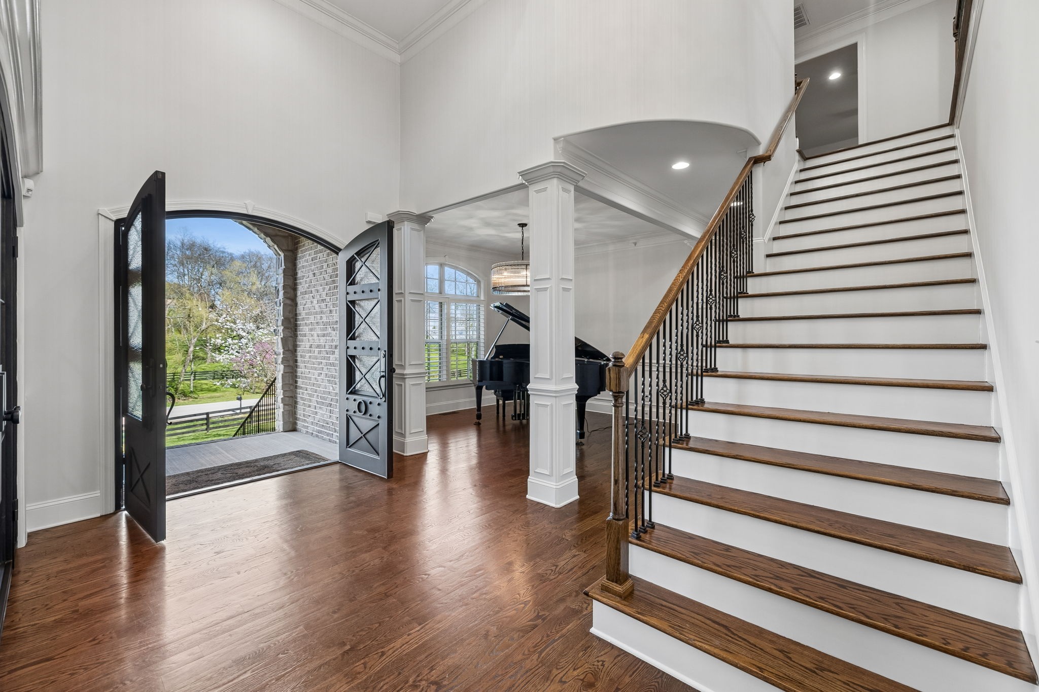 7201 Prairie Falcon Dr