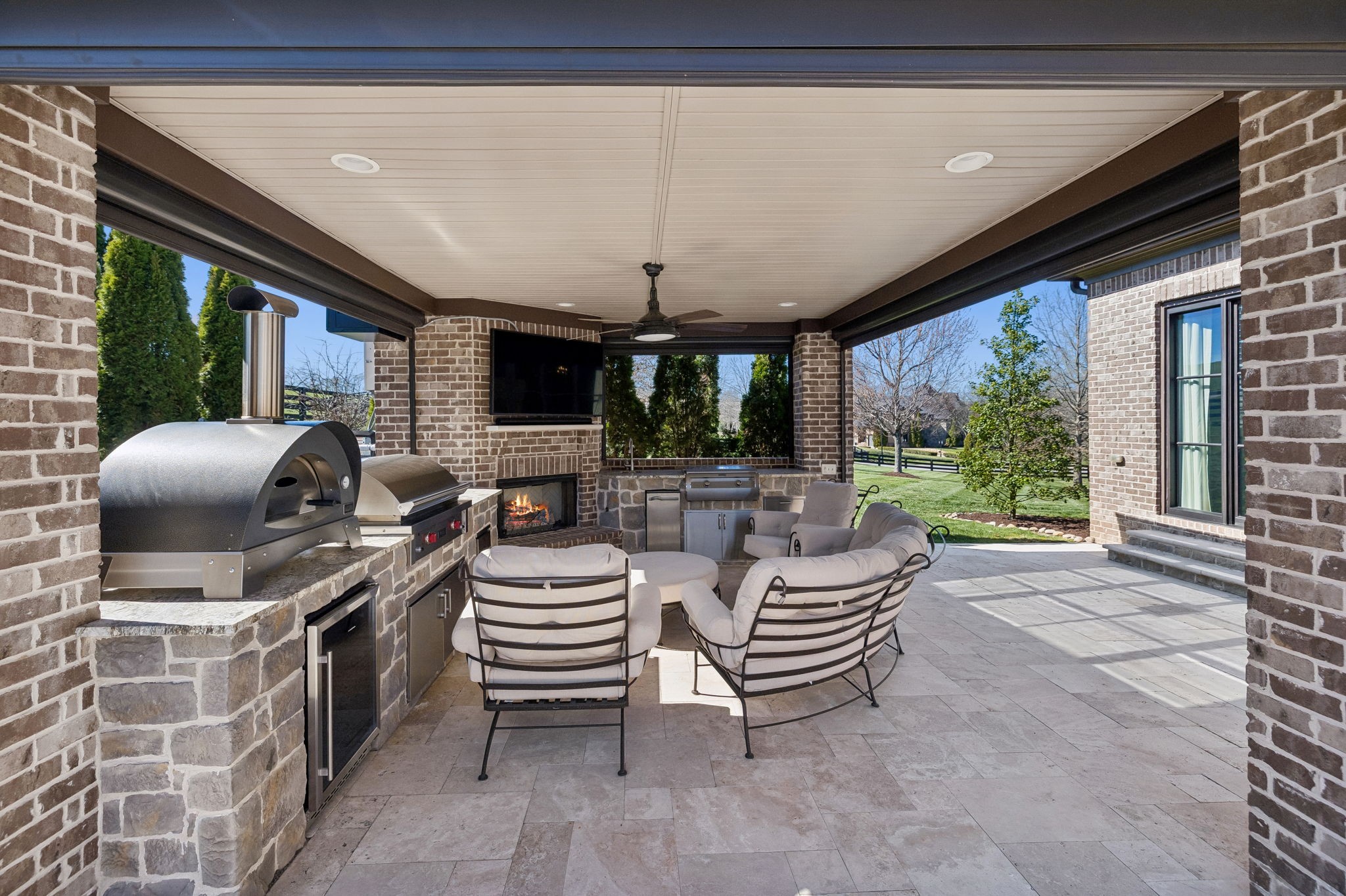 7201 Prairie Falcon Dr