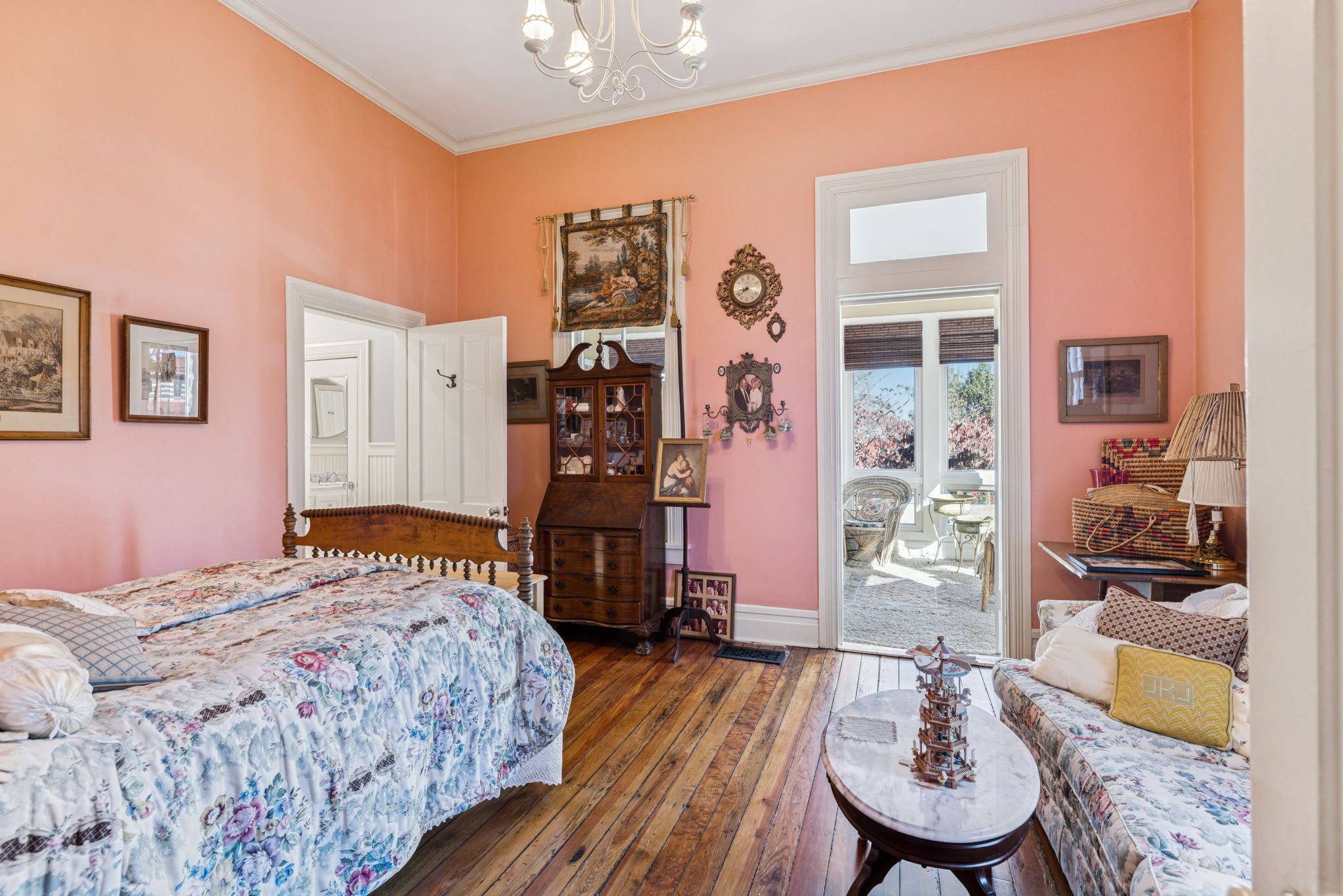 1512 Williamsport Pike