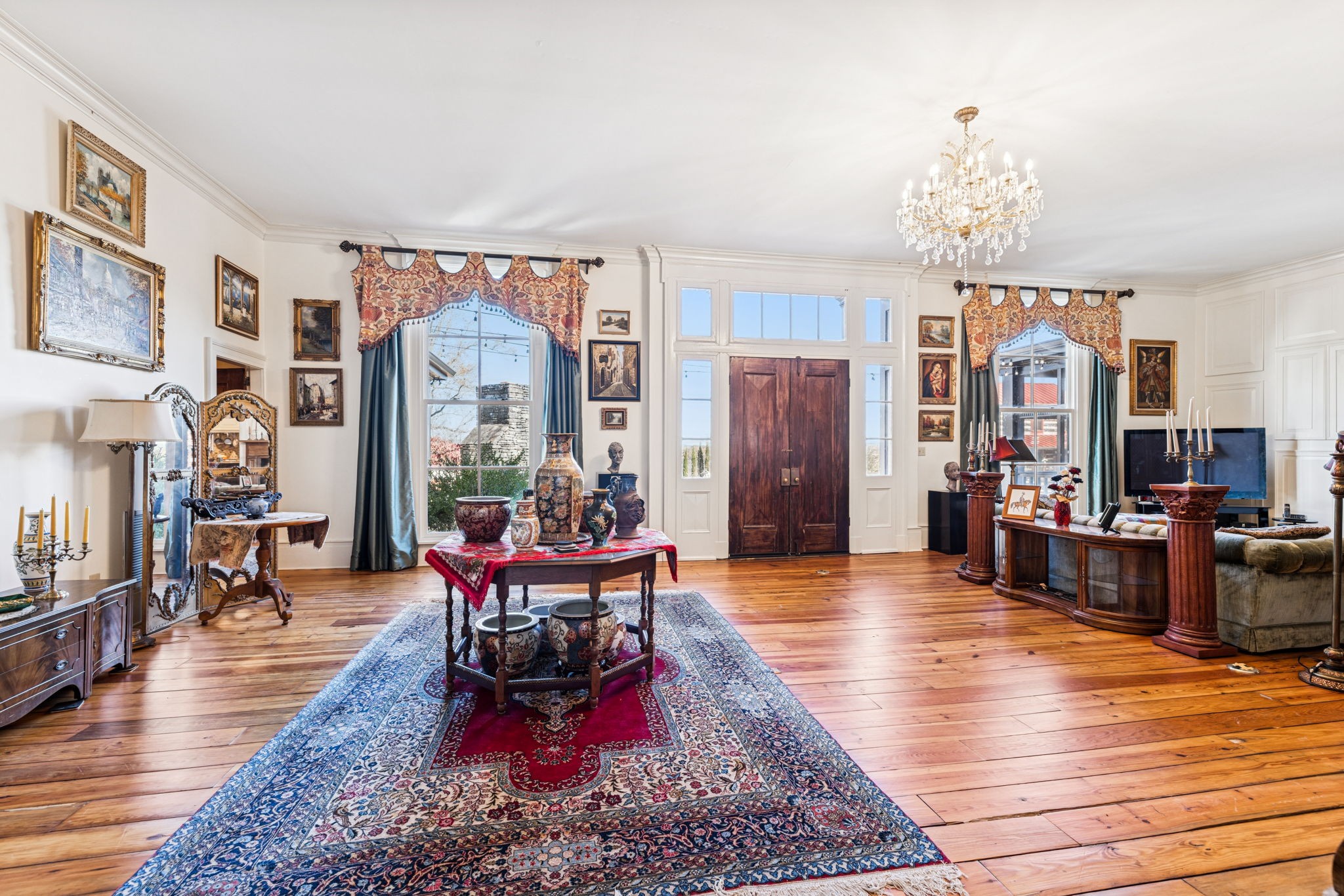 1512 Williamsport Pike