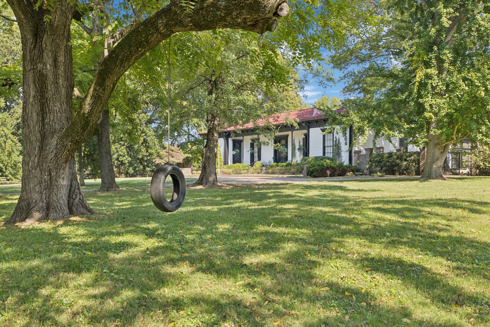 1512 Williamsport Pike