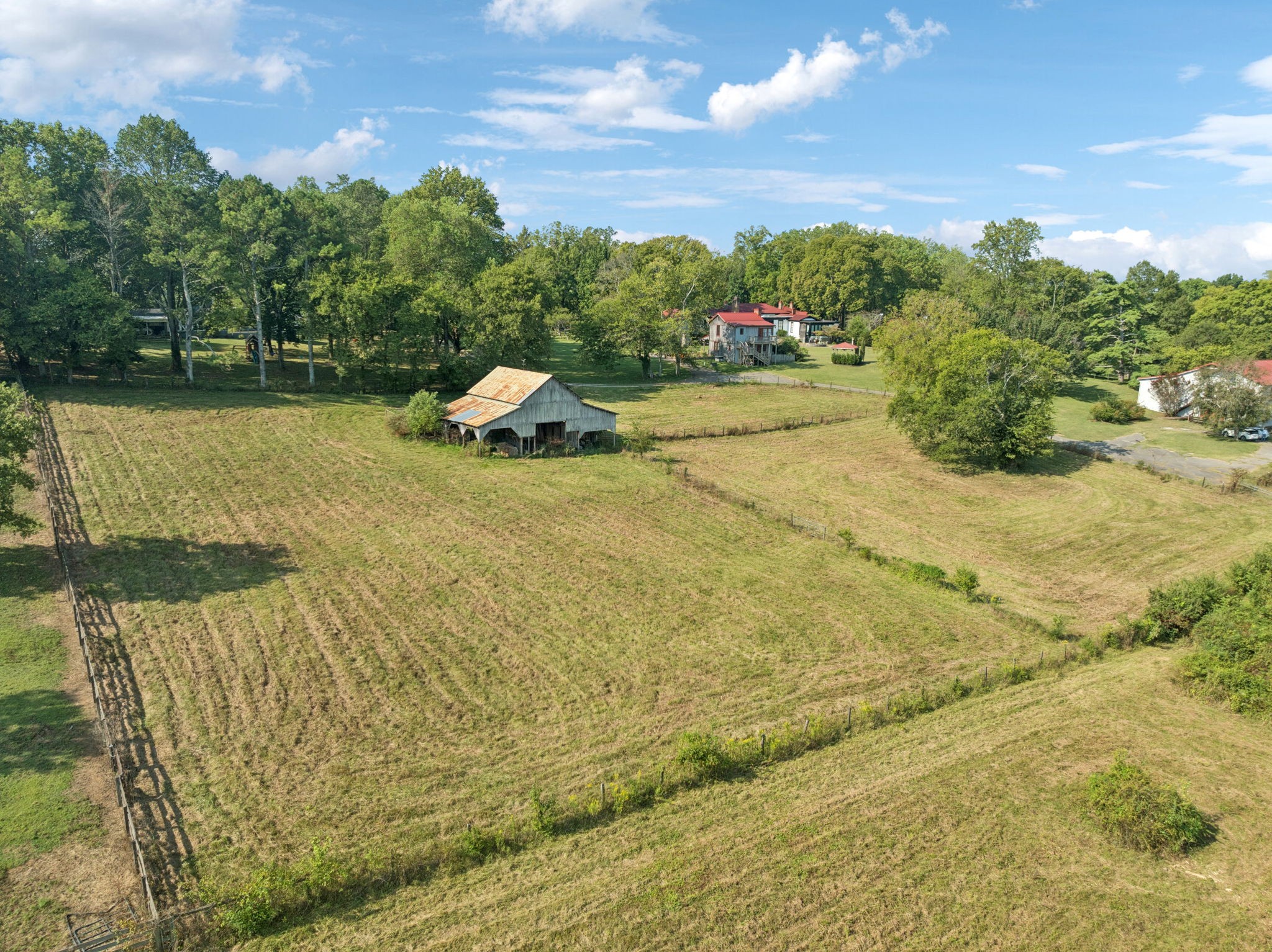 1512 Williamsport Pike