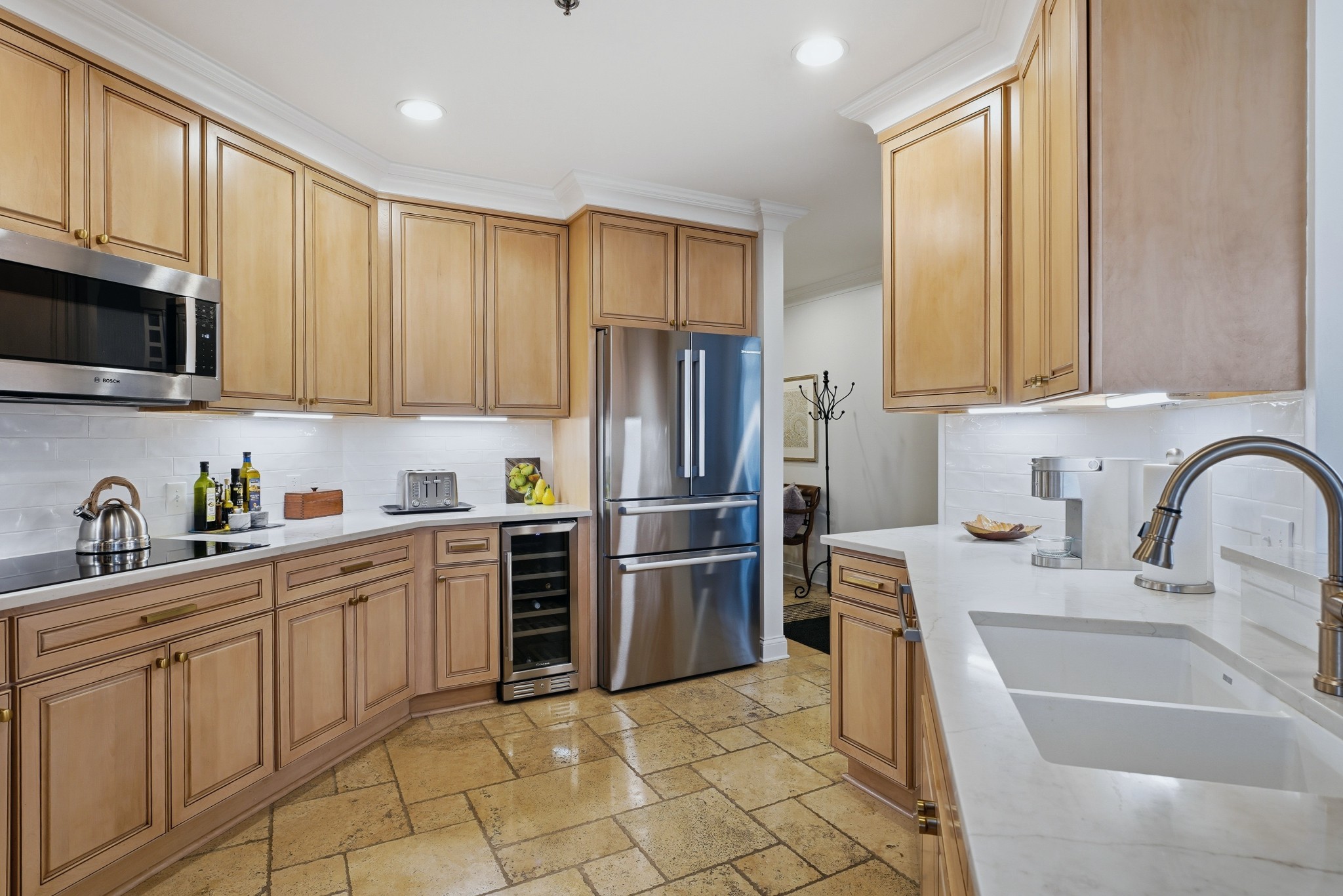 110 31st Ave, N Unit: 607