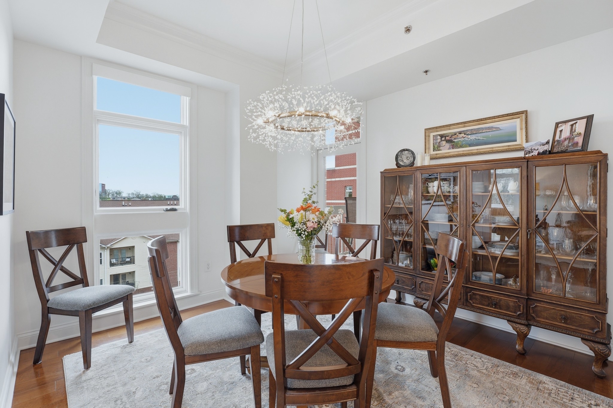 110 31st Ave, N Unit: 607
