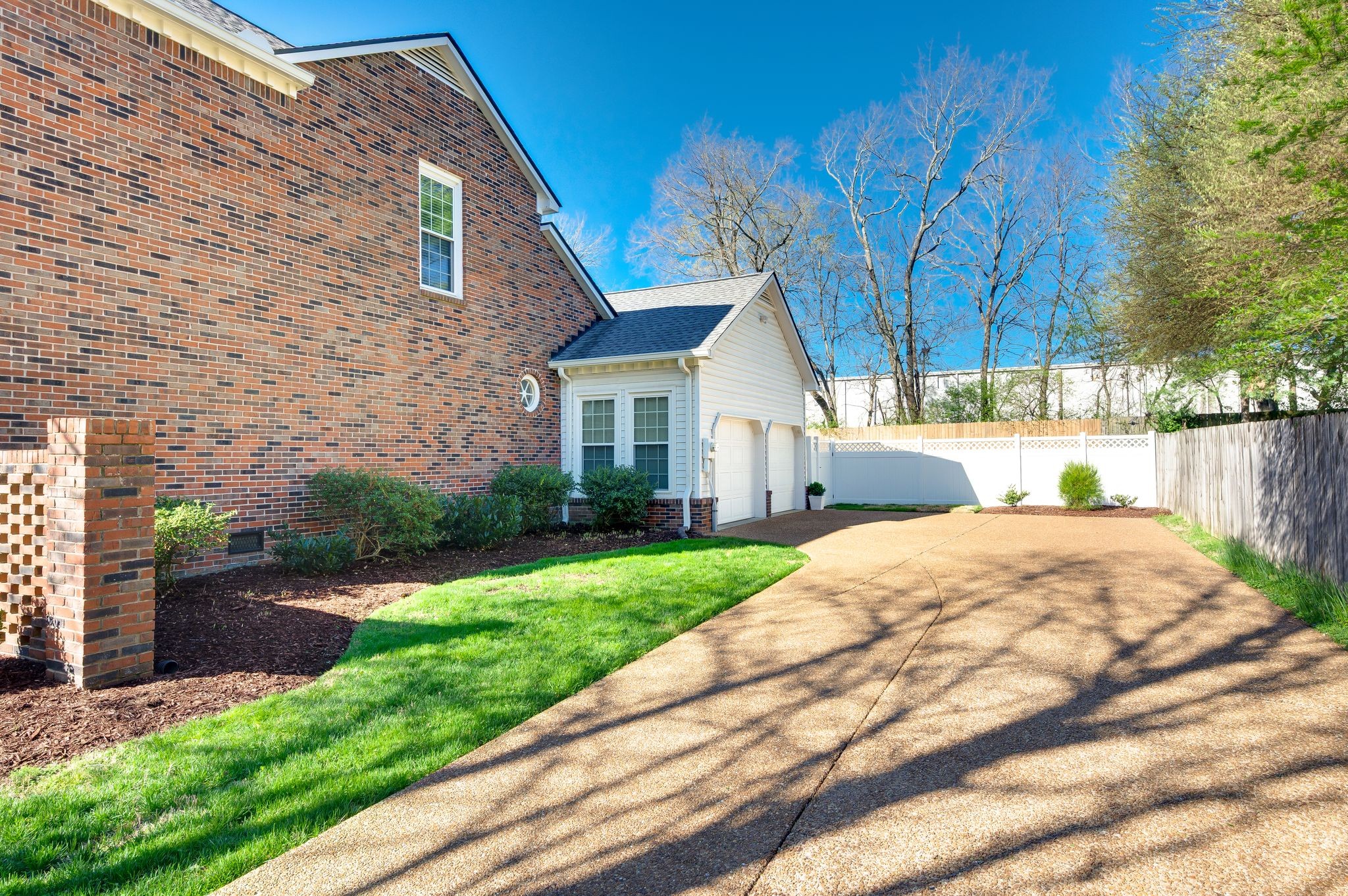 1548 Kinnard Dr