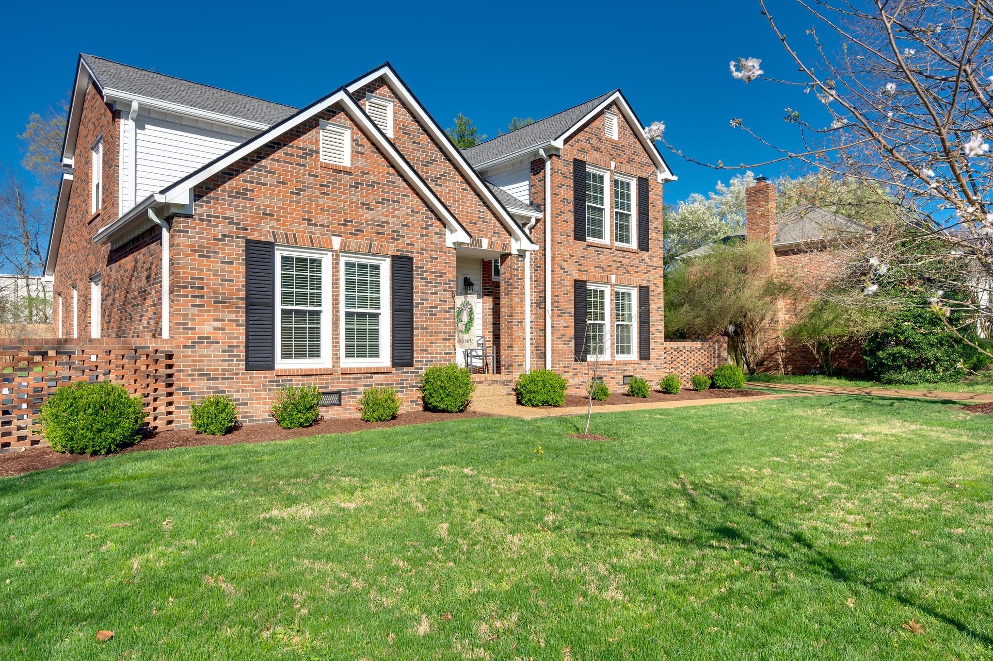 1548 Kinnard Dr